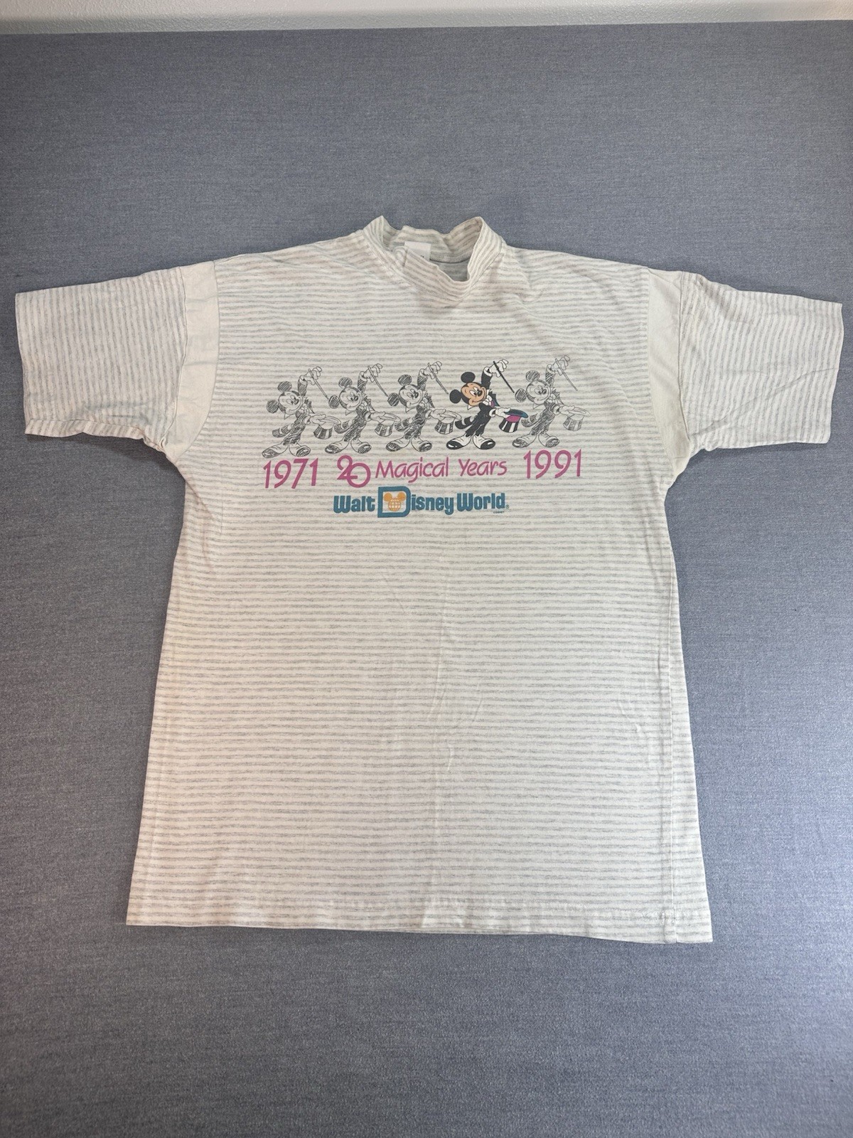 Vintage 1991 Disney World 20 Magical Years Mickey Mouse T Shirt USA L/XL