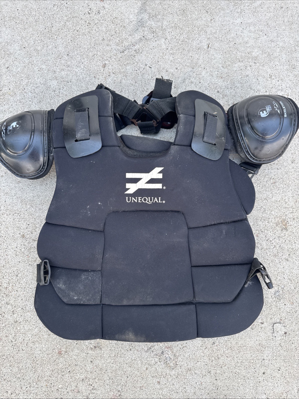 FORCE3 Pro Gear Ultimate Umpire Chest Protector Unequal Technologies