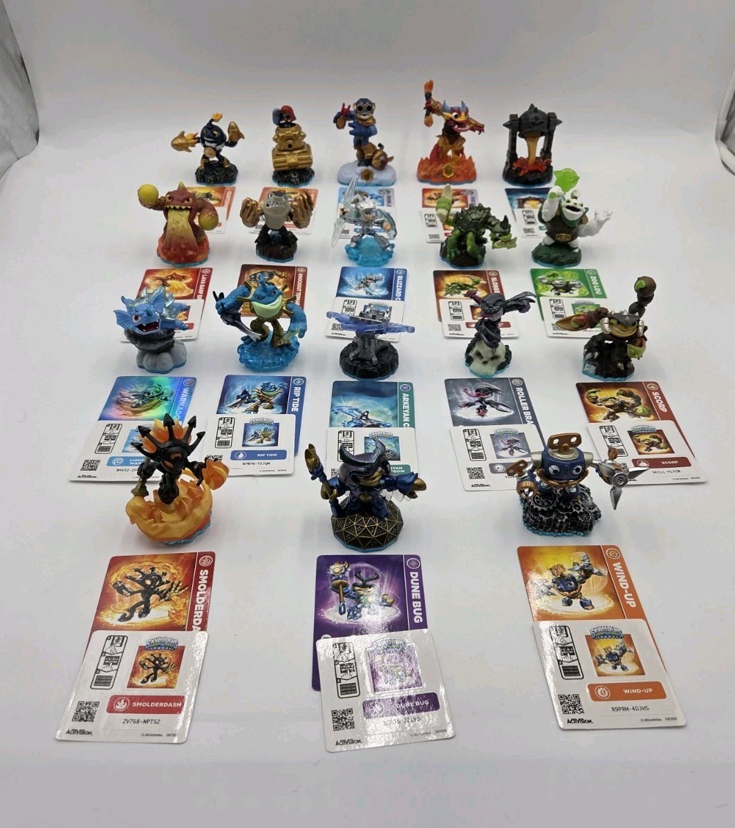 Skylanders Swap Force Figure Lot - 18 Figures with Cards & Stickers Blue Base