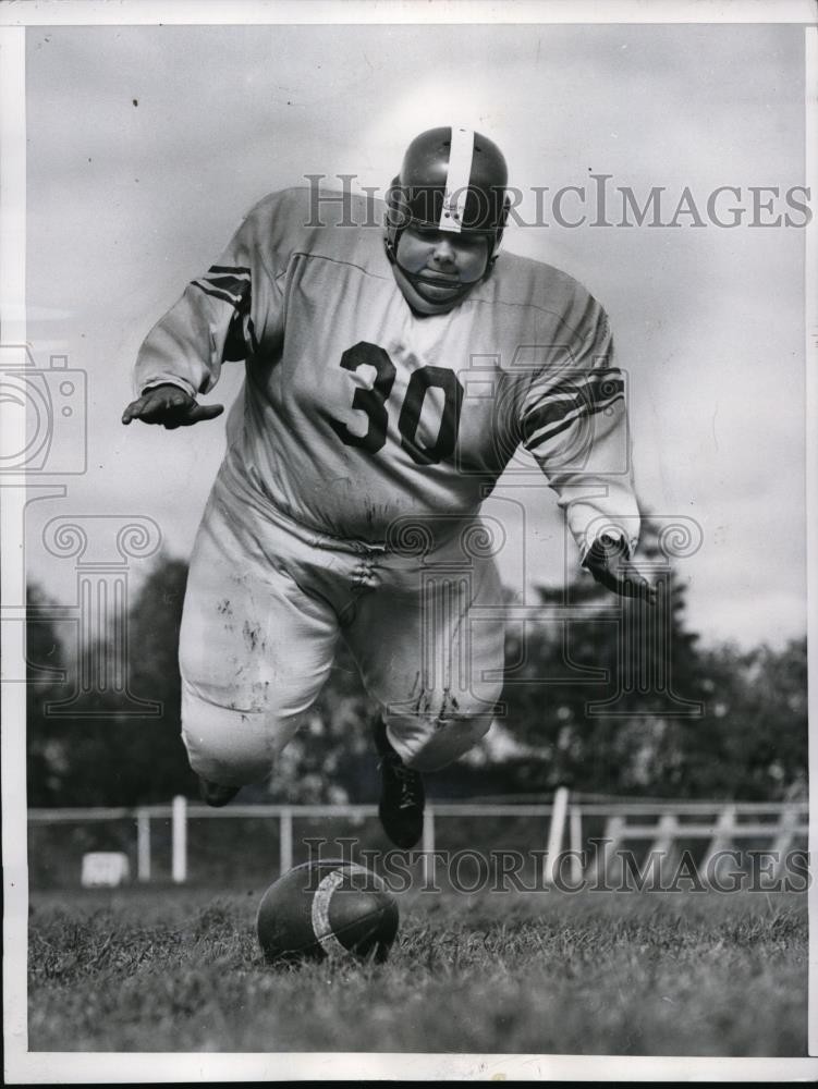 1955 Press Photo Herb Diedrich Wearing A Heavy Football Uniform - net17970