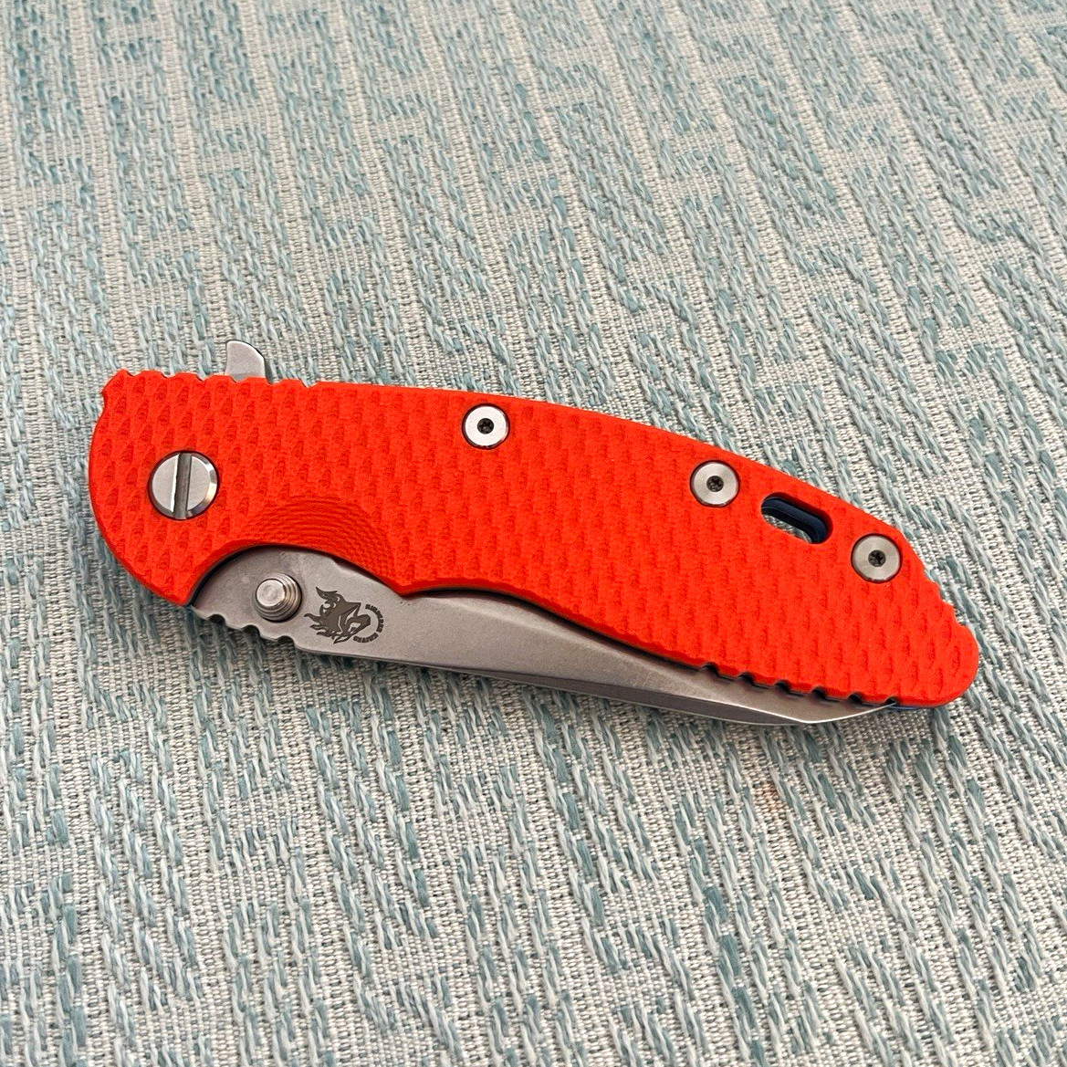 Hinderer XM-18 S45VN Pocketknife, Titanium/G-10, Frame Lock, Blue/Orange