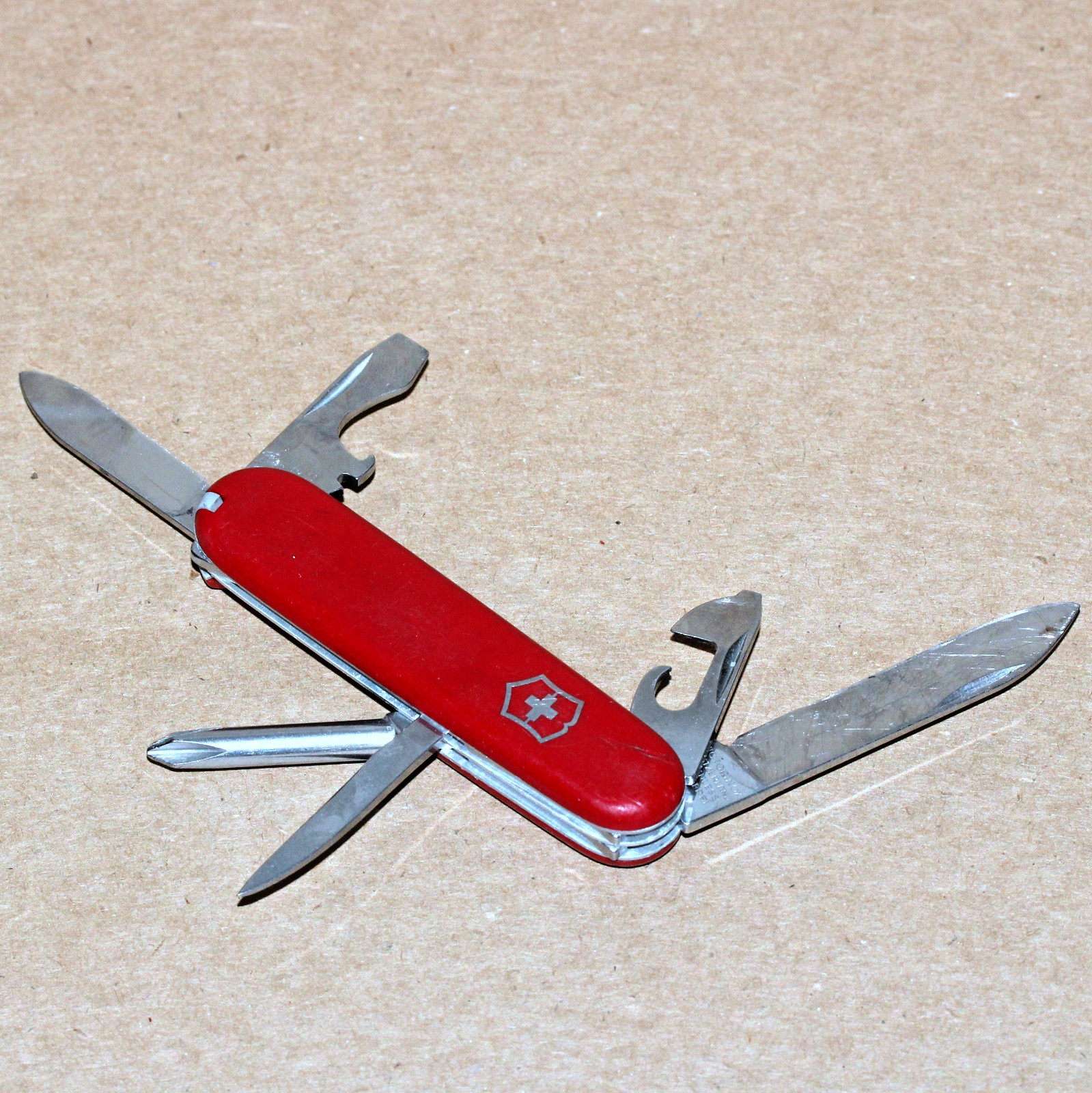 1970s Vintage VICTORINOX Tinker SMALL 84mm Swiss Army Knife Officer Suisse
