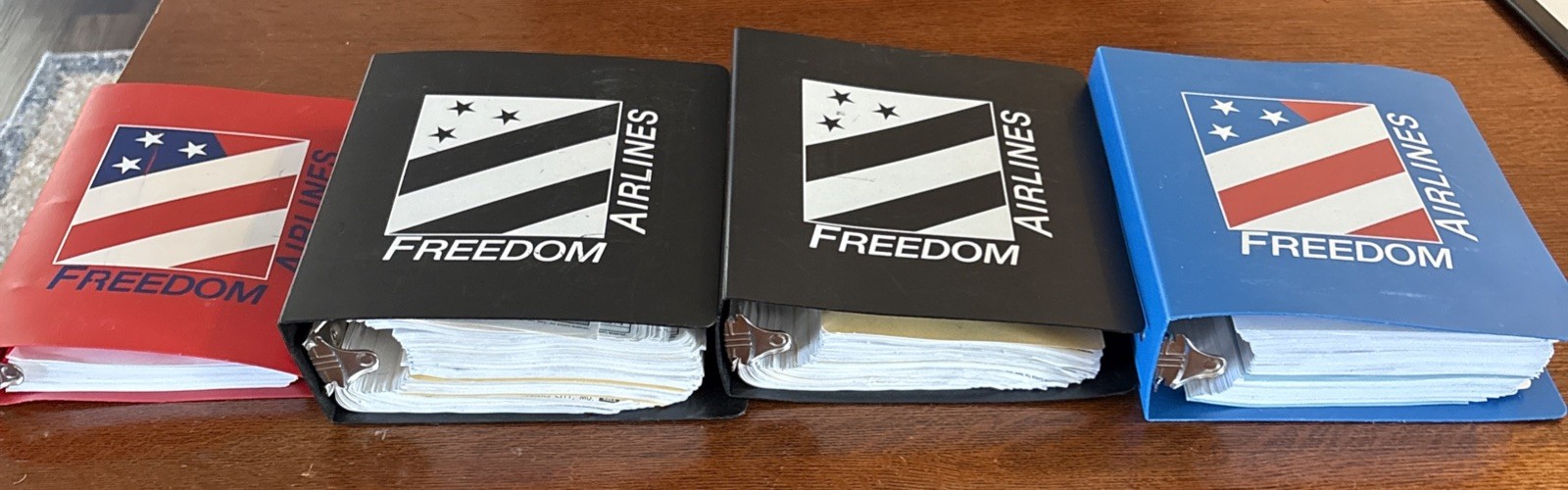 Freedom Airlines Manuals Operating Flight Lot Of 4 Rare Early 2000’s