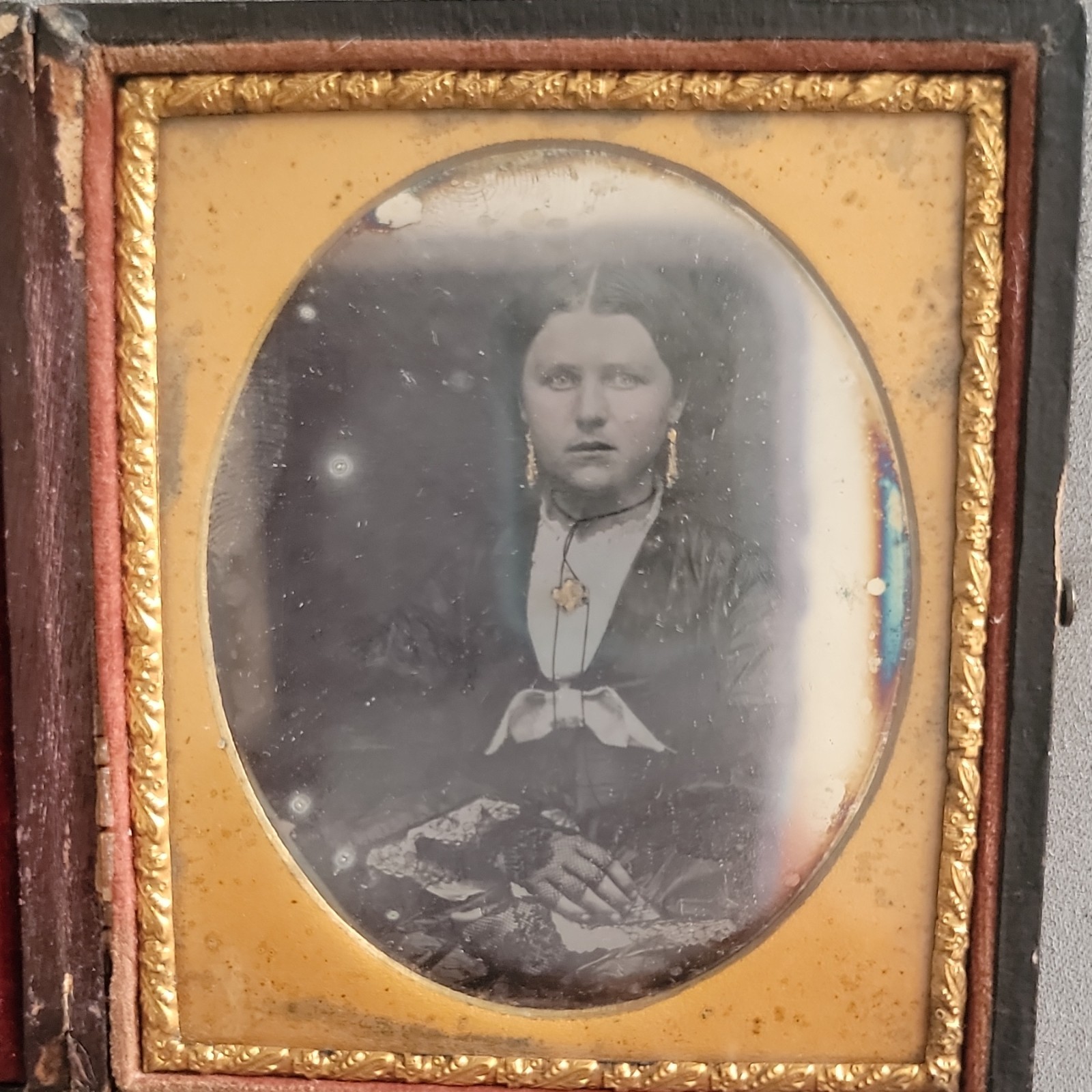 Antique 1/6 Plate Daguerreotype  Portrait Woman Lady Cased Photo