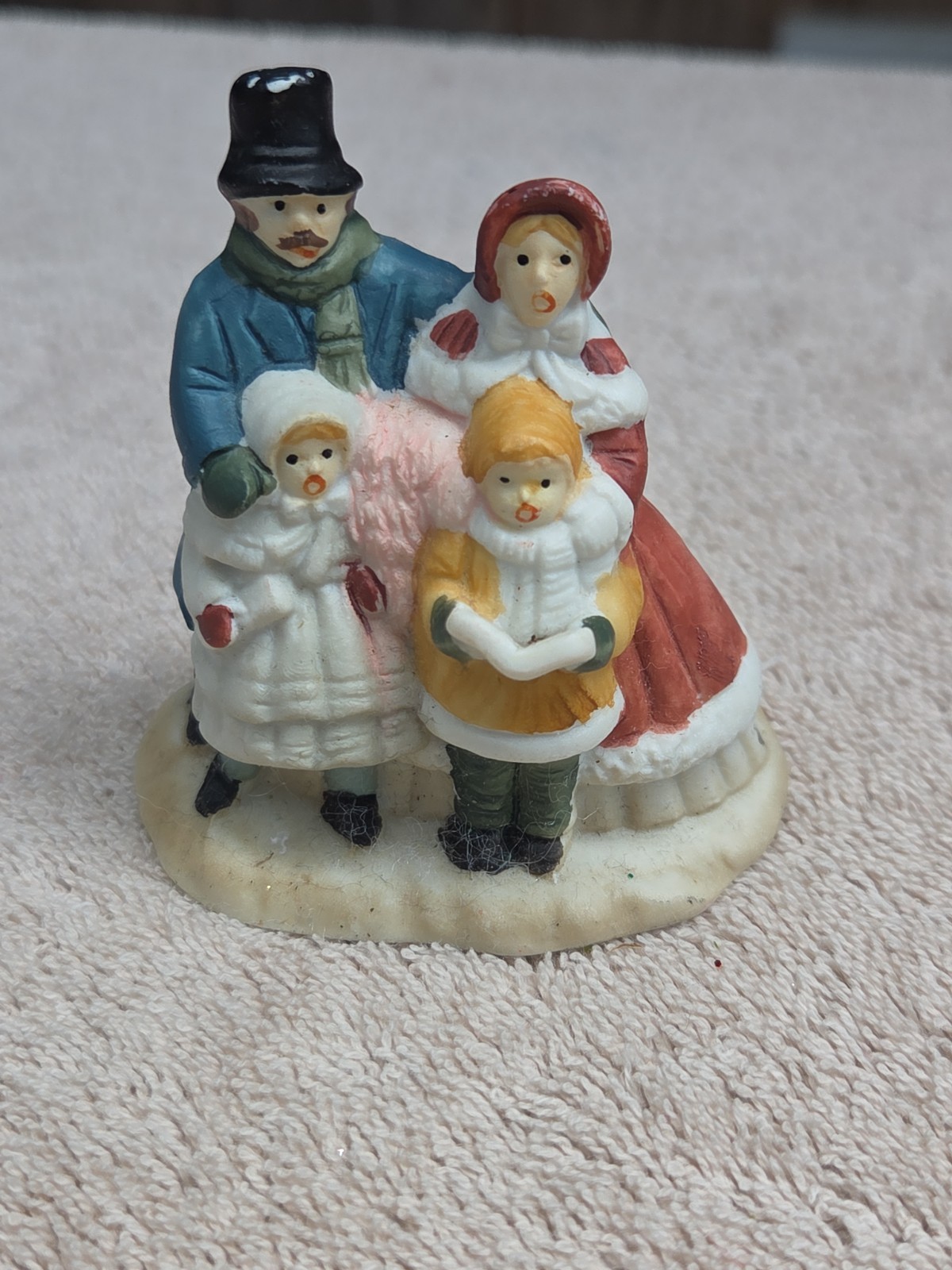 Lemax Christmas Village Figurines Accessories Carolers Family People