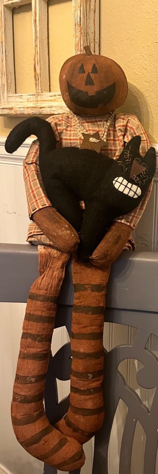 Primitive Halloween Pumpkin Doll Fabric Folk Art Black Cat Door Hang/Sitter 28\