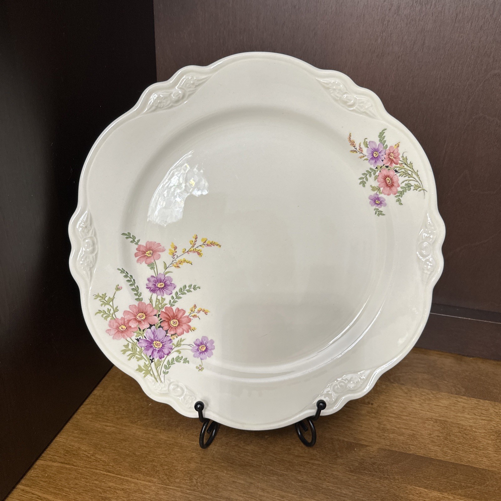 Homer Laughlin Virginia Rose Dinner Plate 10.25” J43N8 Vintage USA