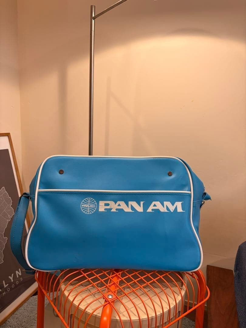 Pan Am Airline Shoulder Bag Sky Blue Retro Flight Bag Globe Logo Unused Japan