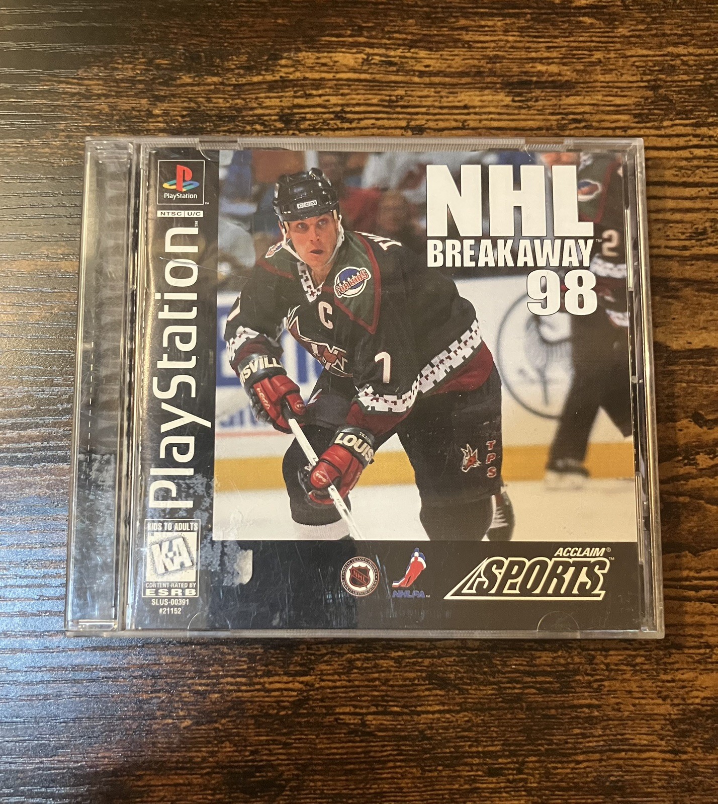 NHL Breakaway 98 - Playstation w/manual - tested
