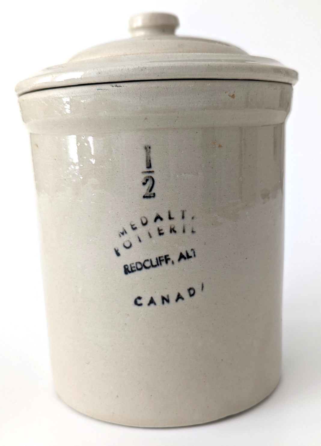 Vintage Medalta Pottery 1/2 Gallon Crock with Lid – Redcliff Alberta Stoneware –