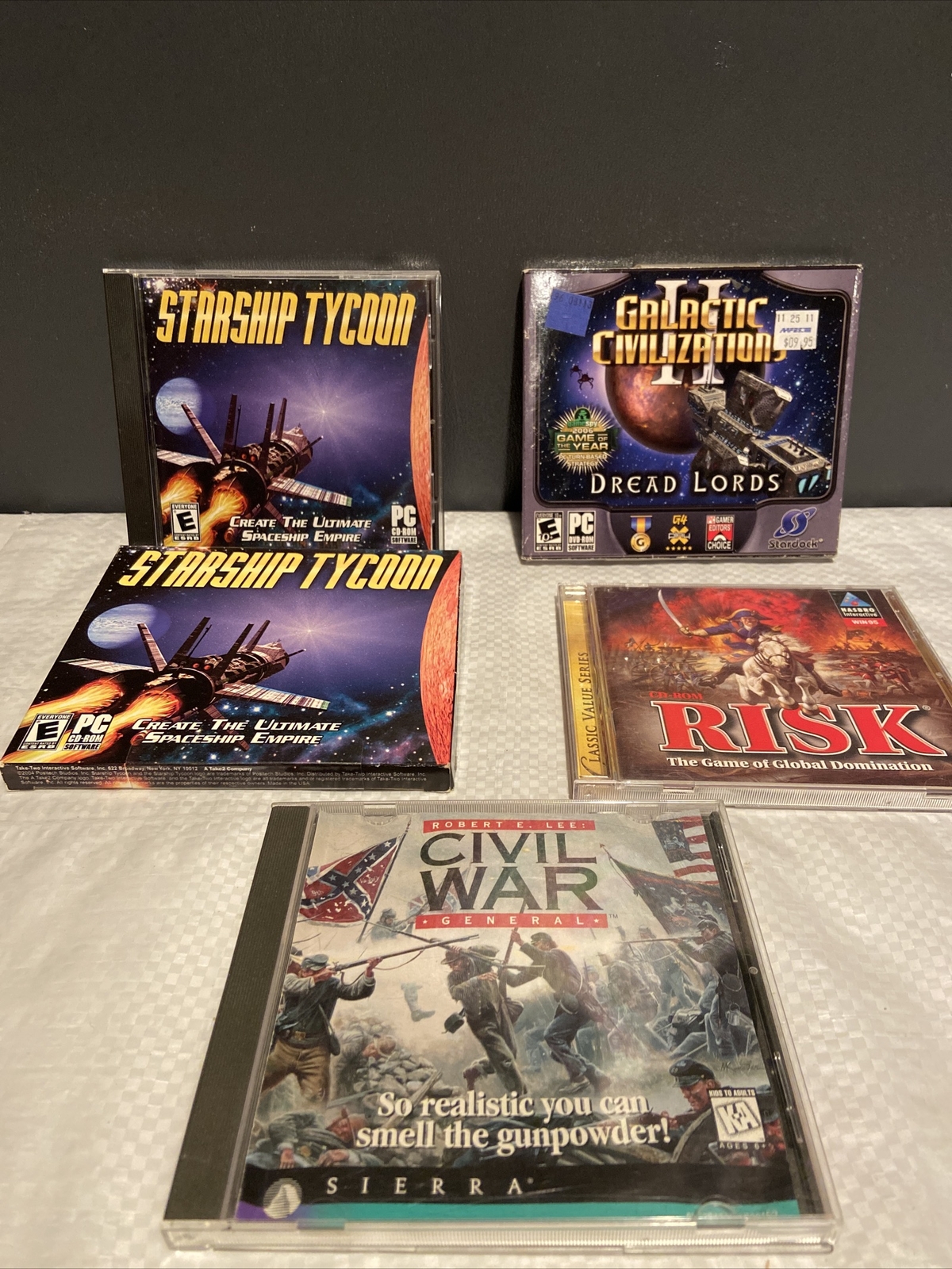 Galactic Civilizations II 'Dread Lords'- GOY New and Sealed + Starship Tycon Lot