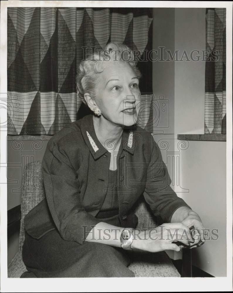 1955 Press Photo Mrs. Raymond Clapper in Kansas City - lra70934