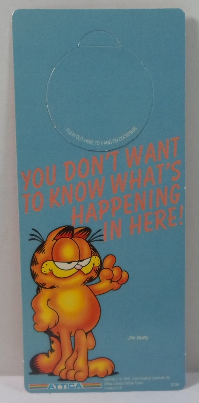 UFC VTG 1978 GARFIELD UK COLLECTIBLE 9\'\' DOUBLE SIDE DOOR HANGER BY JIM DAVIS