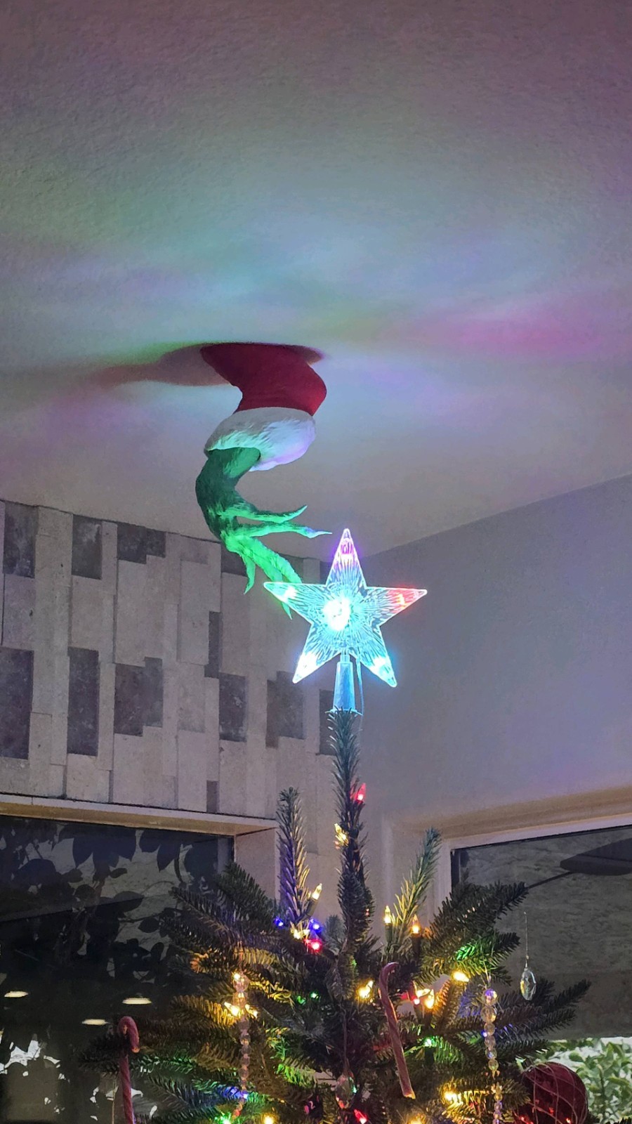 Grinch Hand - Christmas Decor Ornament holder. 