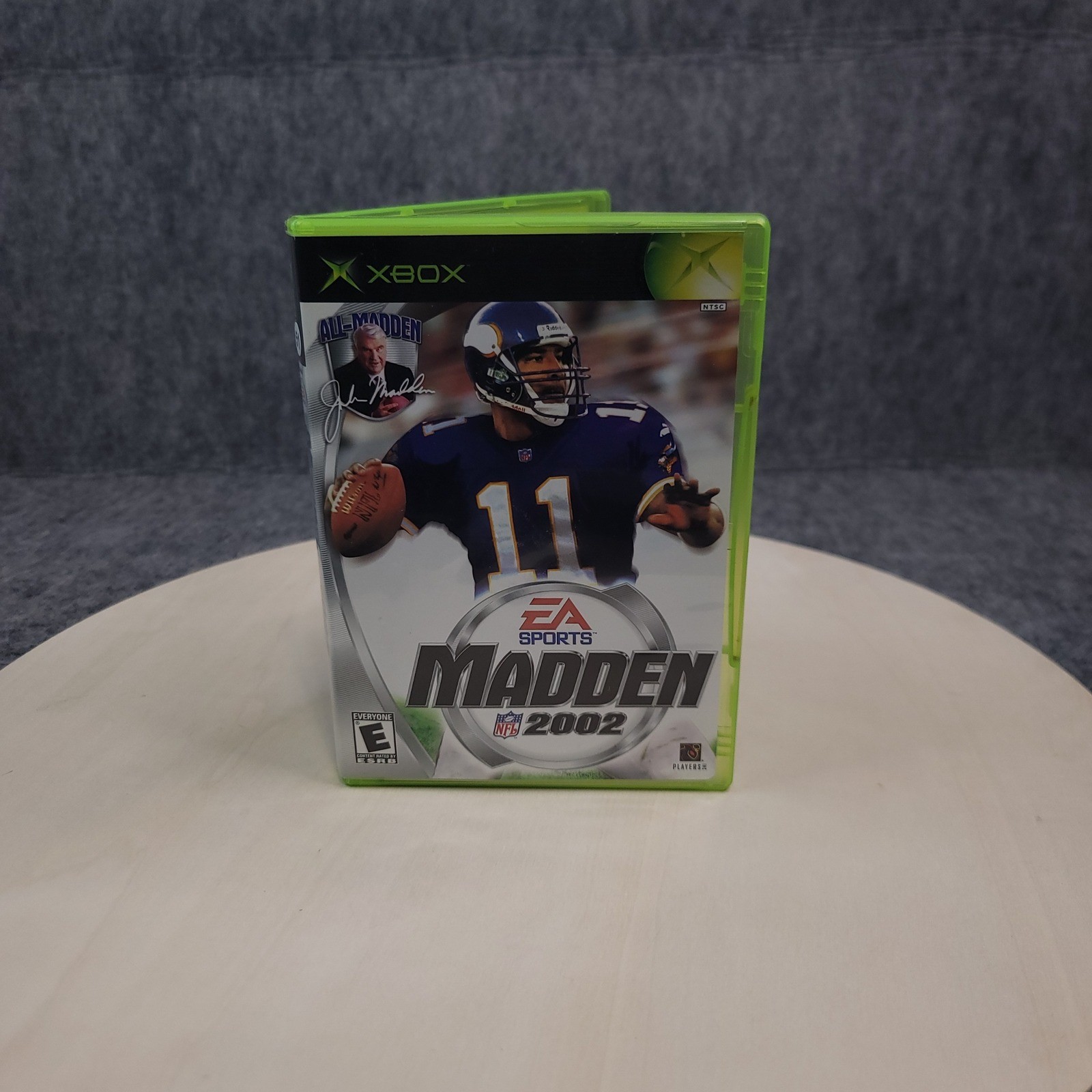 Xbox Madden NFL 2002 Standard Edition NTSC Complete with Manual Good Condition
