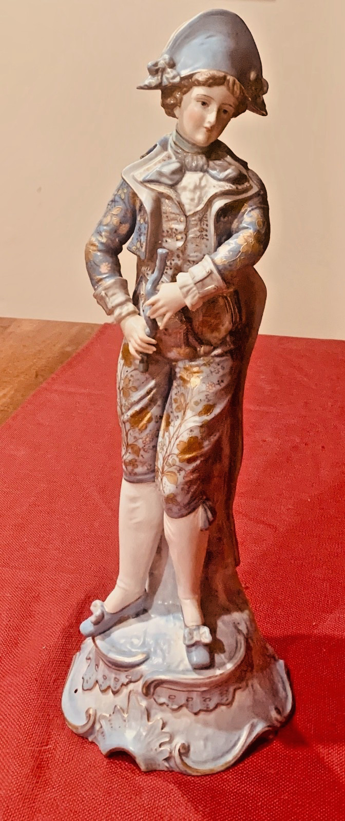 Magnificent rare antique Sitzendorf Porcelain Figurine (1884-1896 early mark) EX