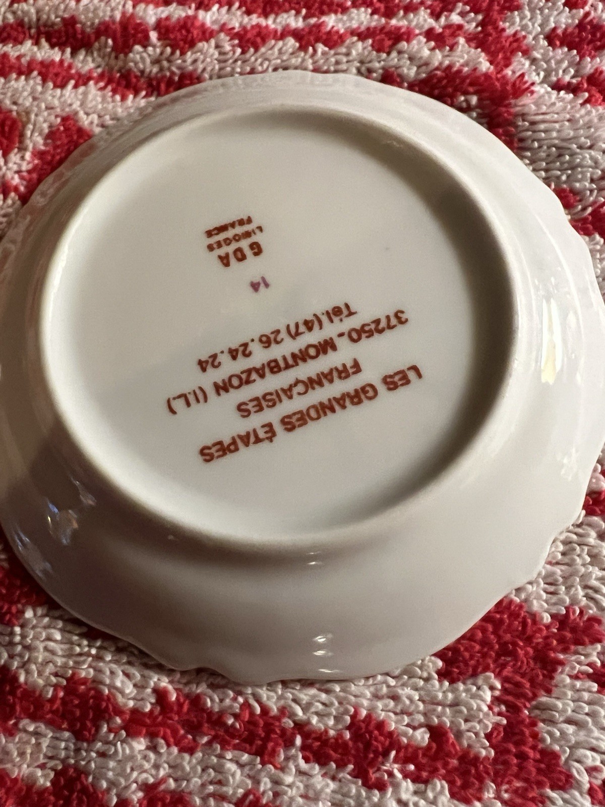 Vtg French Limoges Chateau D’Artigny Hotel 4” Trinket Dish Plate France Stamped