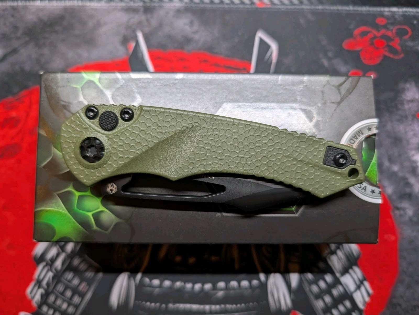 Heretic Mini Pariah T/E Manual Knife 3.3” MagnaCut DLC OD Green USA