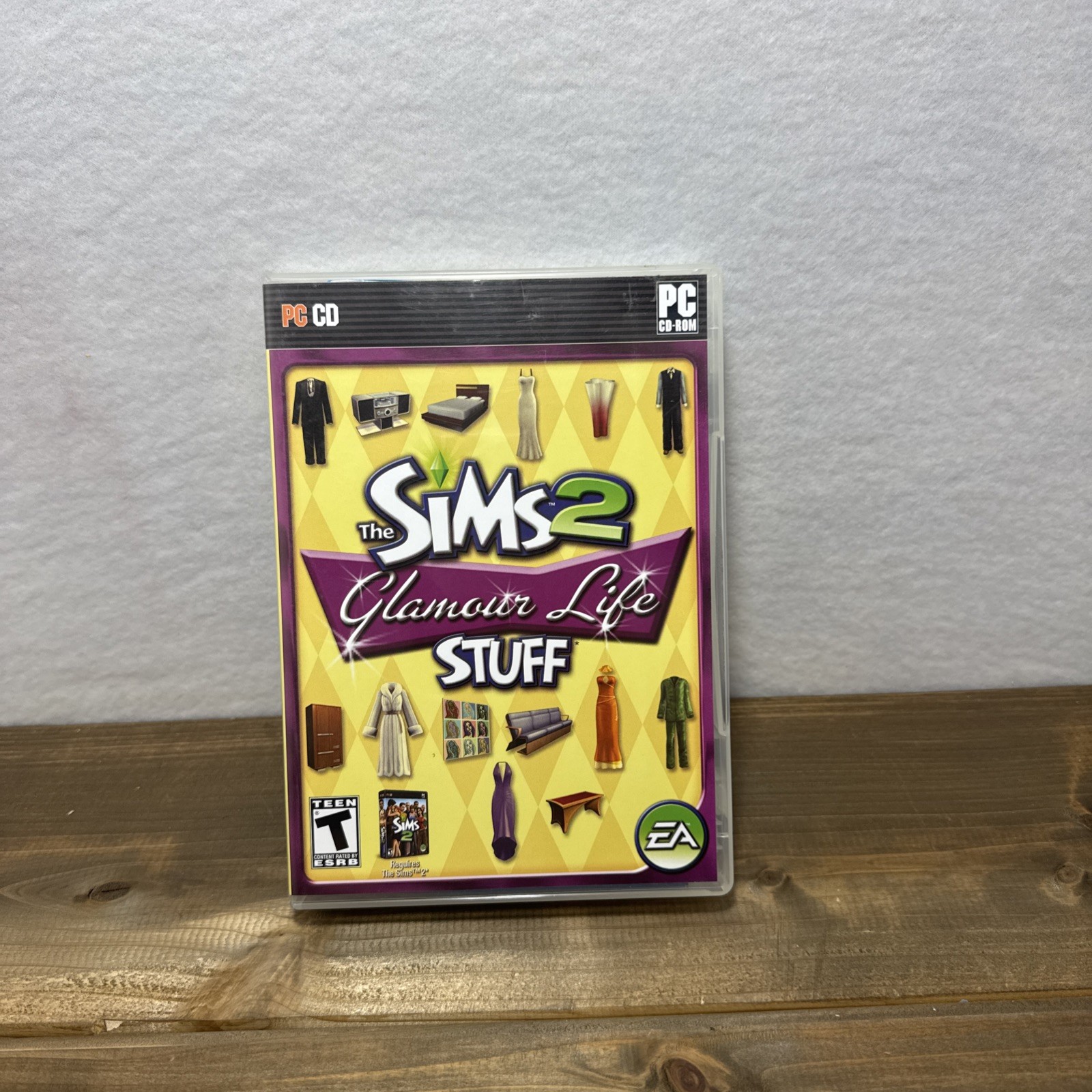 The Sims 2 Glamour Life Stuff PC Game Teen Expansion Pack