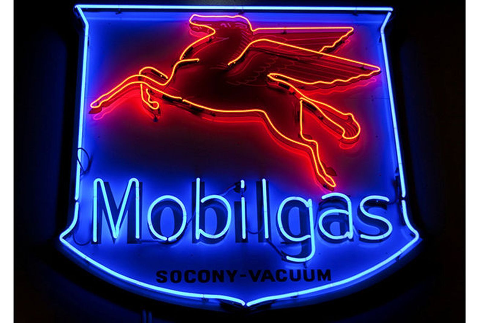 Mobil Gas Flying Pegasus Neon Sign Lamp HD Vivid Printing Garage Decor L 24\