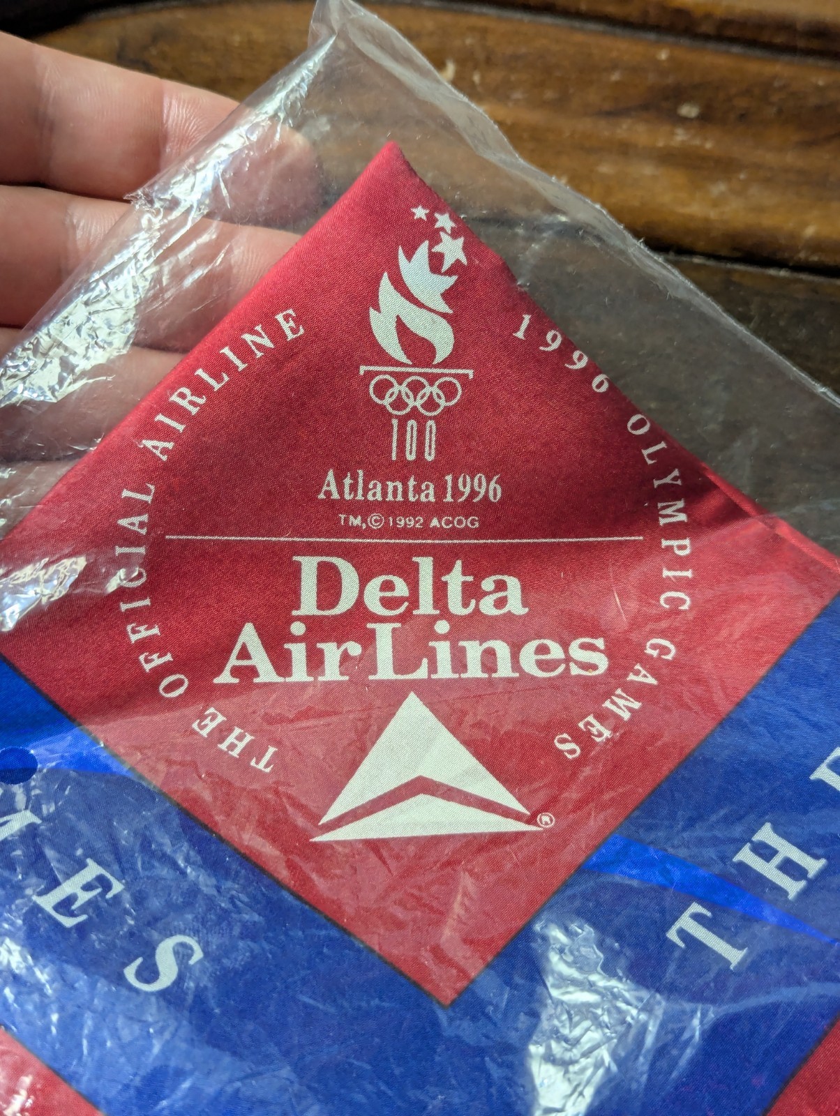 1996 Atlanta Olympics Delta Airlines Silk Crew Scarf Flight Attendant Promo NOS