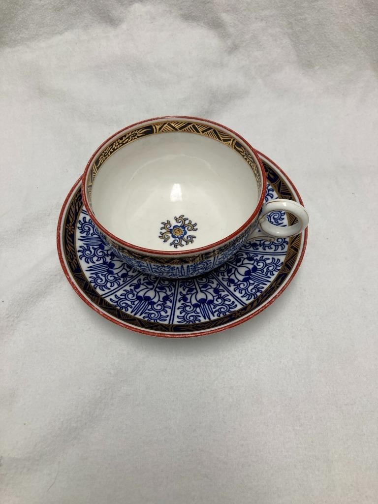 💥Antique 18th Century Worcester Royal Porcelain Co. Royal Lilly Cup & Saucer