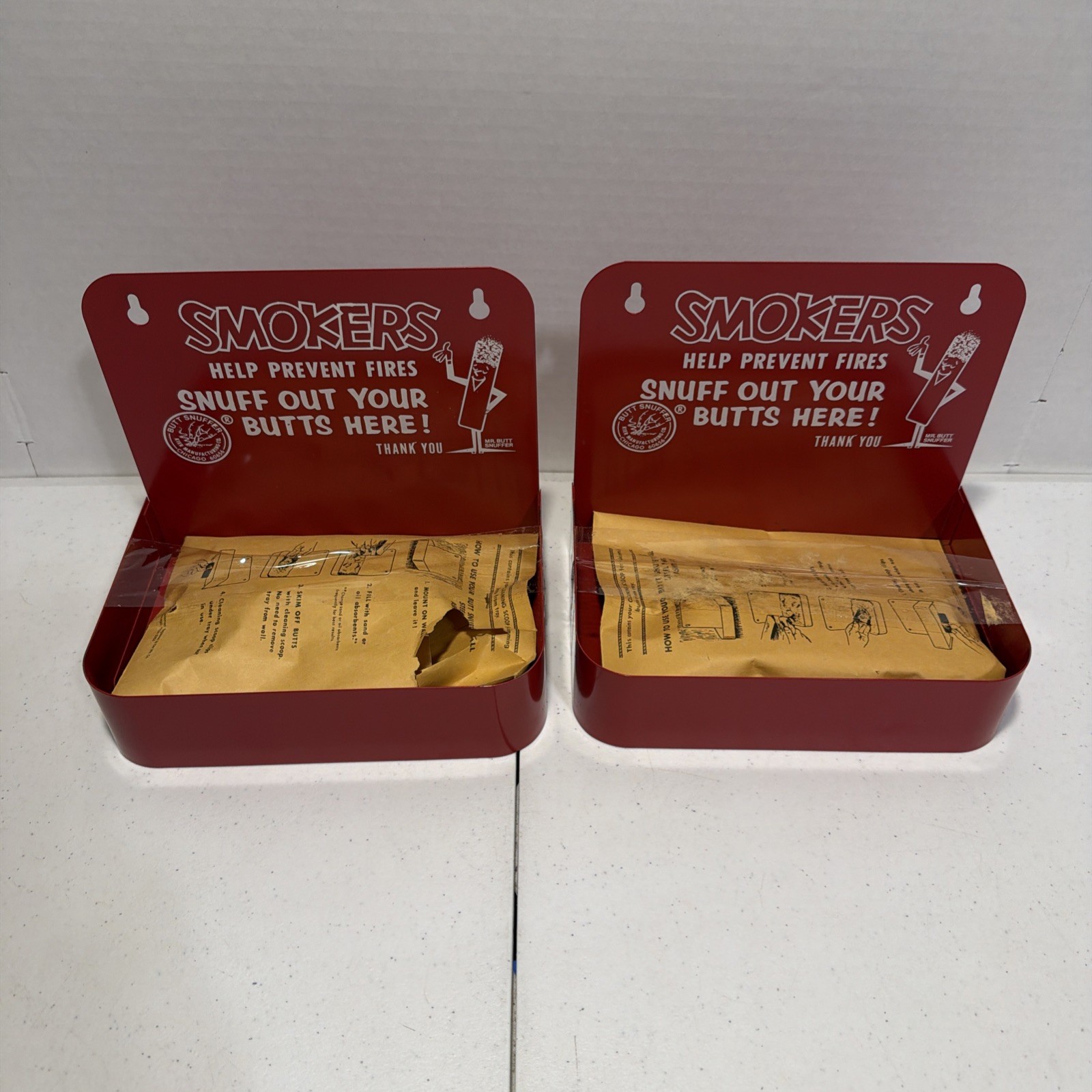 2x Vintage MR. BUTT SNUFFER Steel Ashtrays - Smoker Memorabilia - NEW RARE