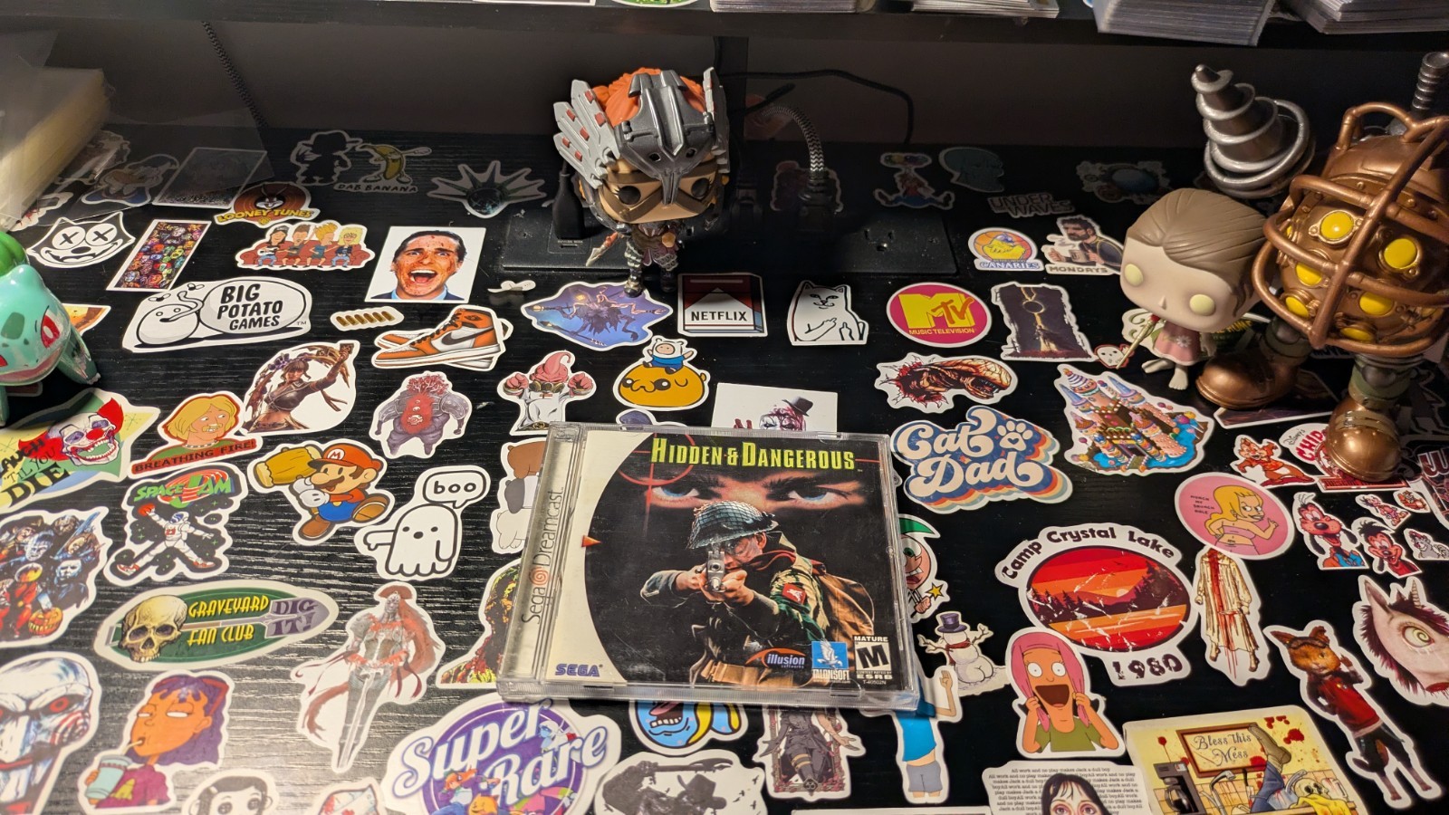 HIDDEN AND DANGEROUS SEGA DREAMCAST