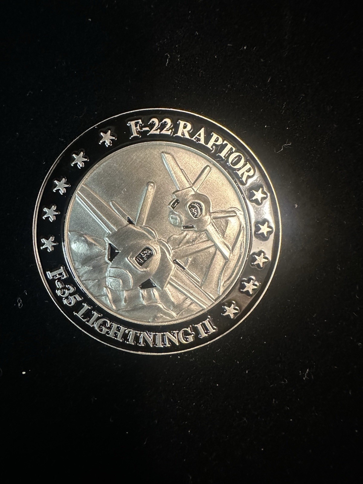5th Generation Fighters F-22 Raptor / F-35 II Lightning Air Force Challenge Coin