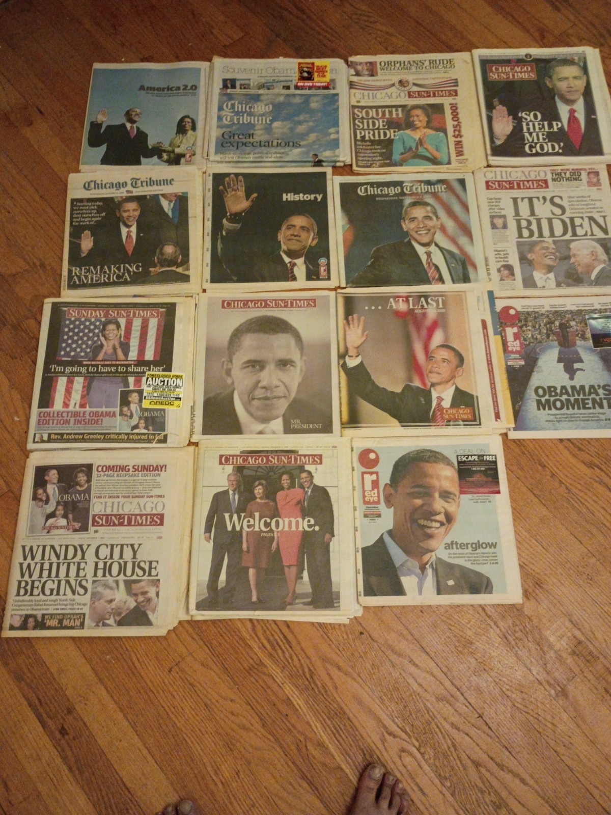 Barack Obama Chicago News Papers  Lot-