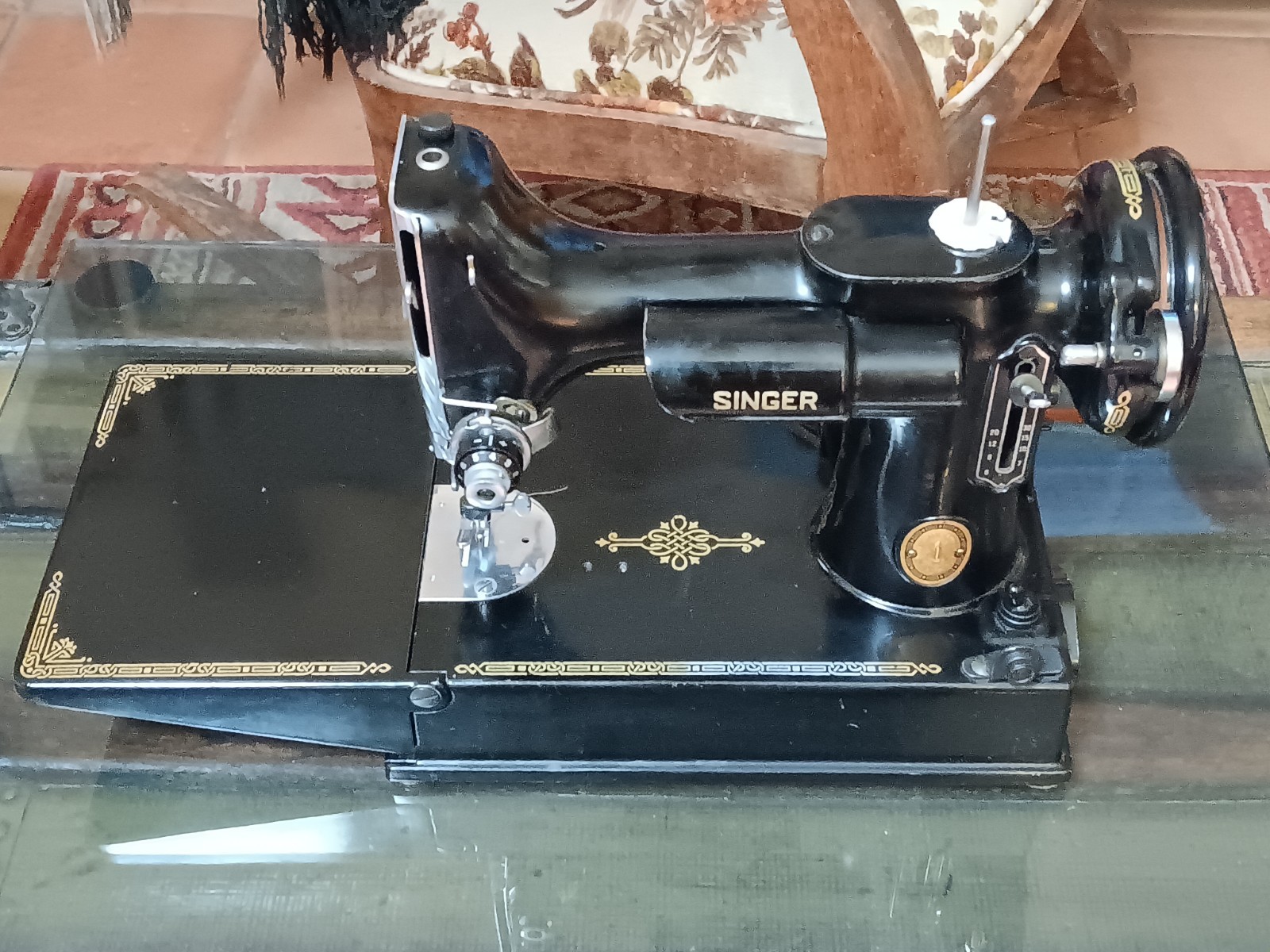 1953 singer featherweight 221 sewing machine