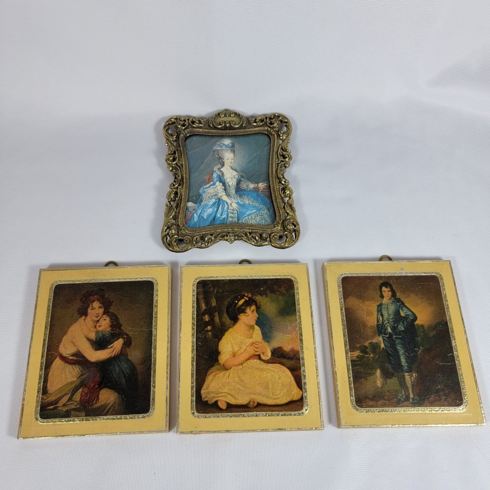 Vintage Wall Art Set of 4