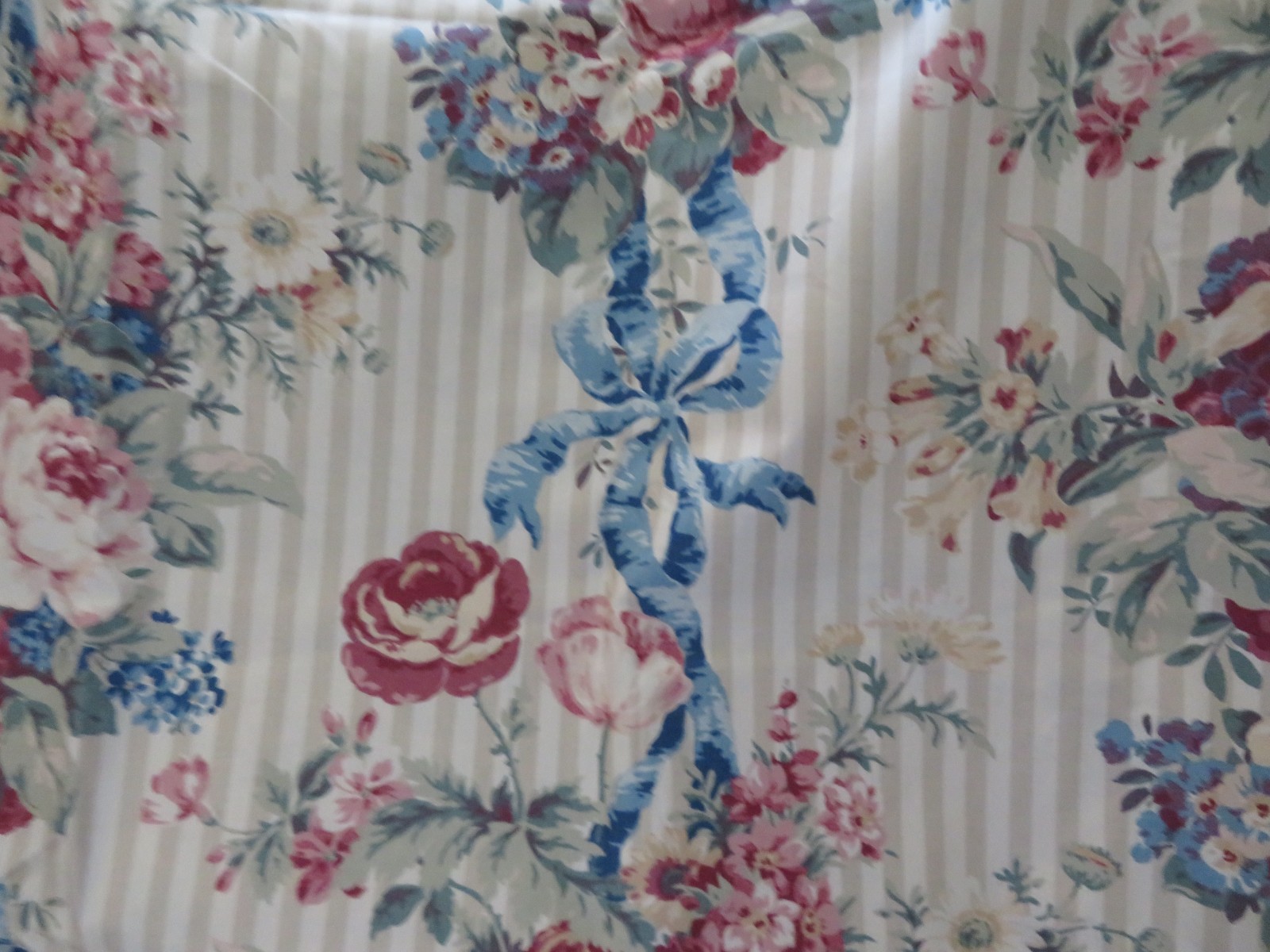 Vintage Mario Buatta for Fabriaz ROSES & BOWS Chintz Fabric Never Used