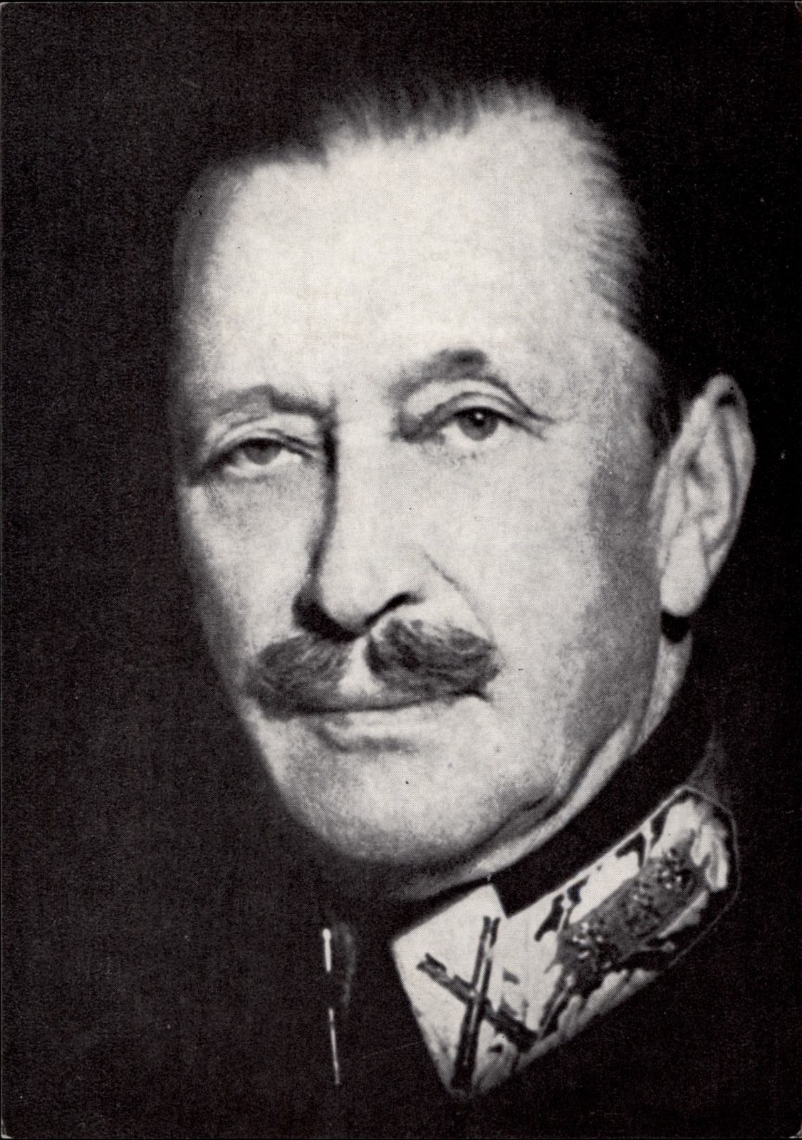 Carl Gustaf Mannerheim Helsinki Finland vintage postcard a728