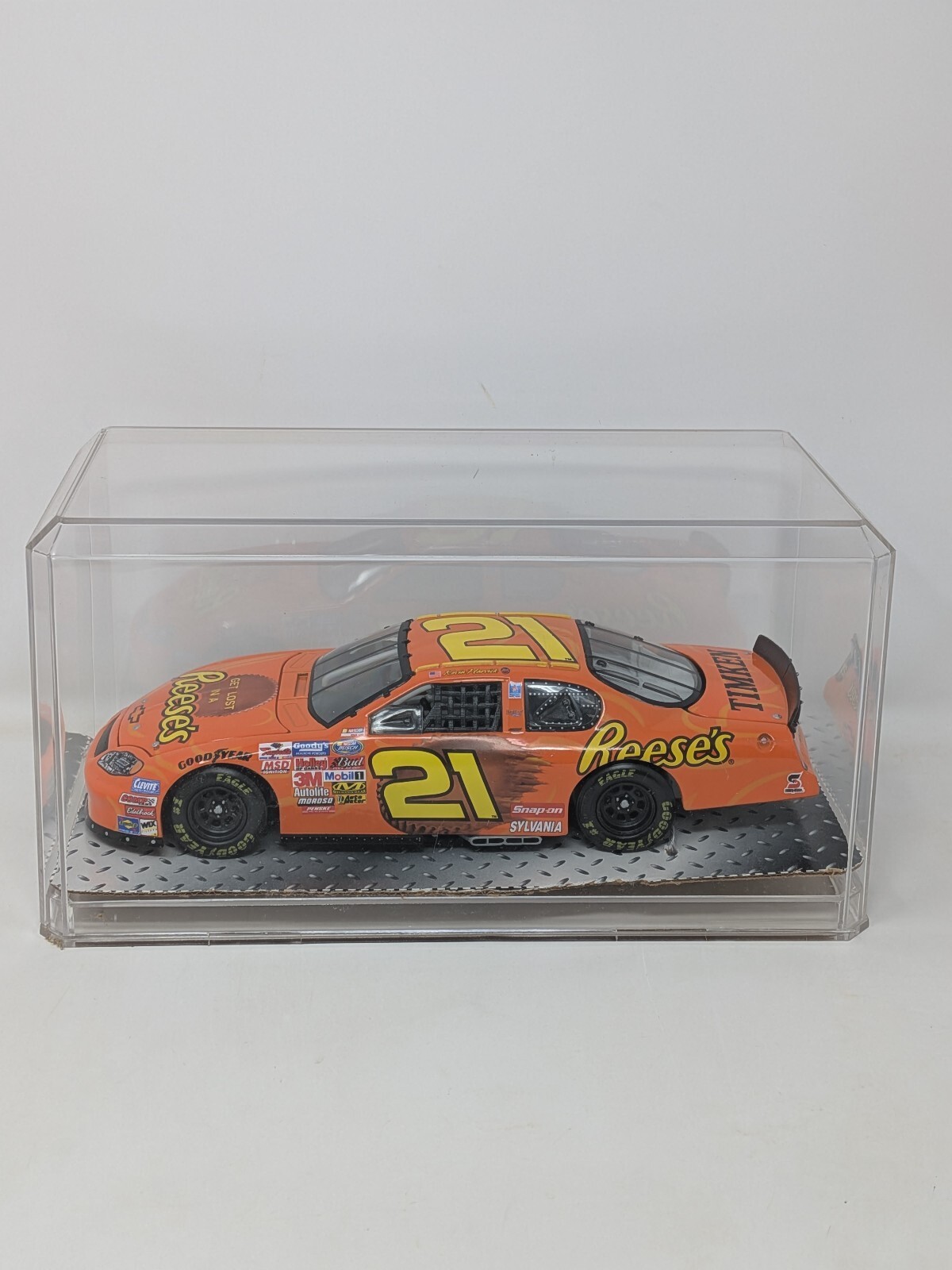 Kevin Harvick #21 Reese\'s 2004 Action 1:24 Chevrolet Monte Carlo NASCAR Diecast