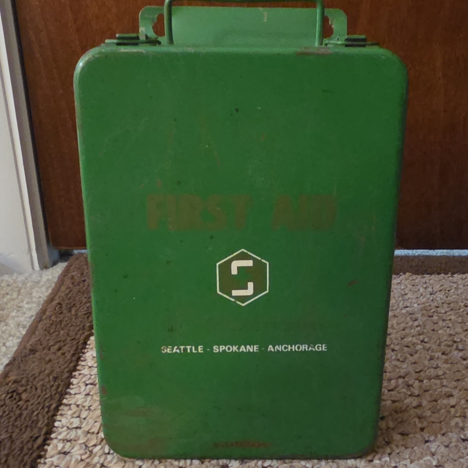 Vintage Industrial First Aid Kit. 16-Unit Pac-Kit Complete Grid. Green Steel Box