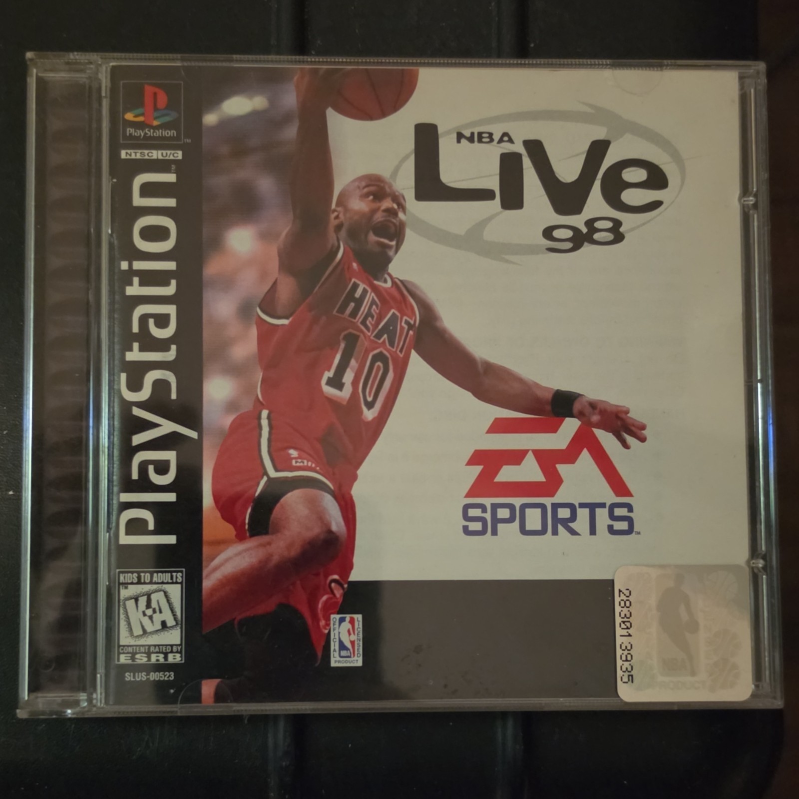 EA SPORTS NBA Live 98 Sony PlayStation 1 NTSC-U/C KA 1997 w/ Manual