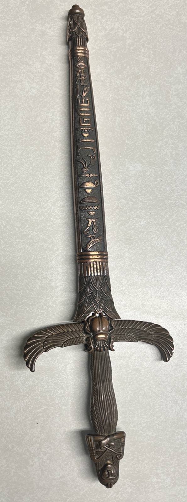 Vtg Cleopatra Egyptian Pharaoh Beetle Wings Decorative Copper Dagger W/ Sheath
