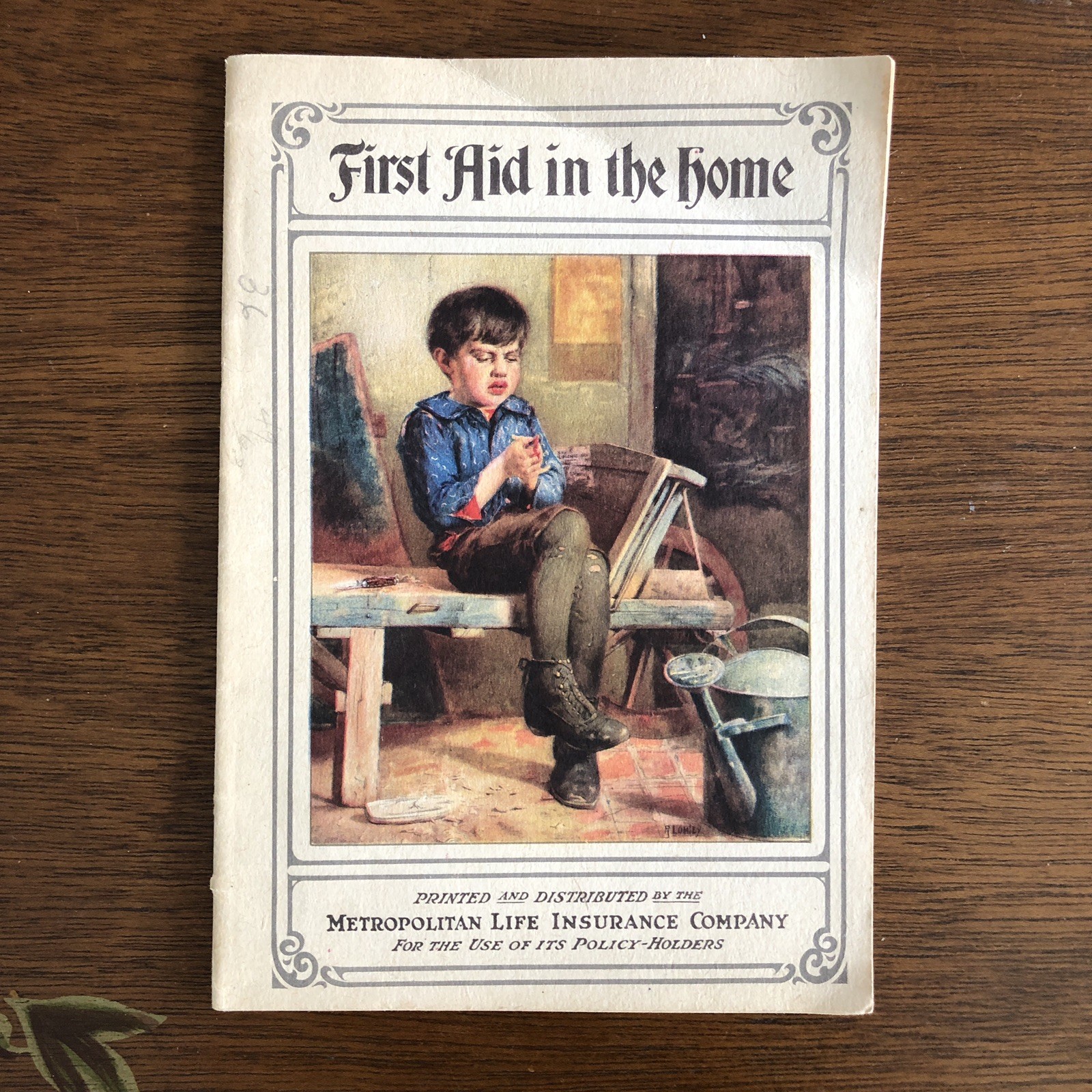 Antique First Aid in the Home Booklet Metropolitan Life 1919 Boy Pocket Knife