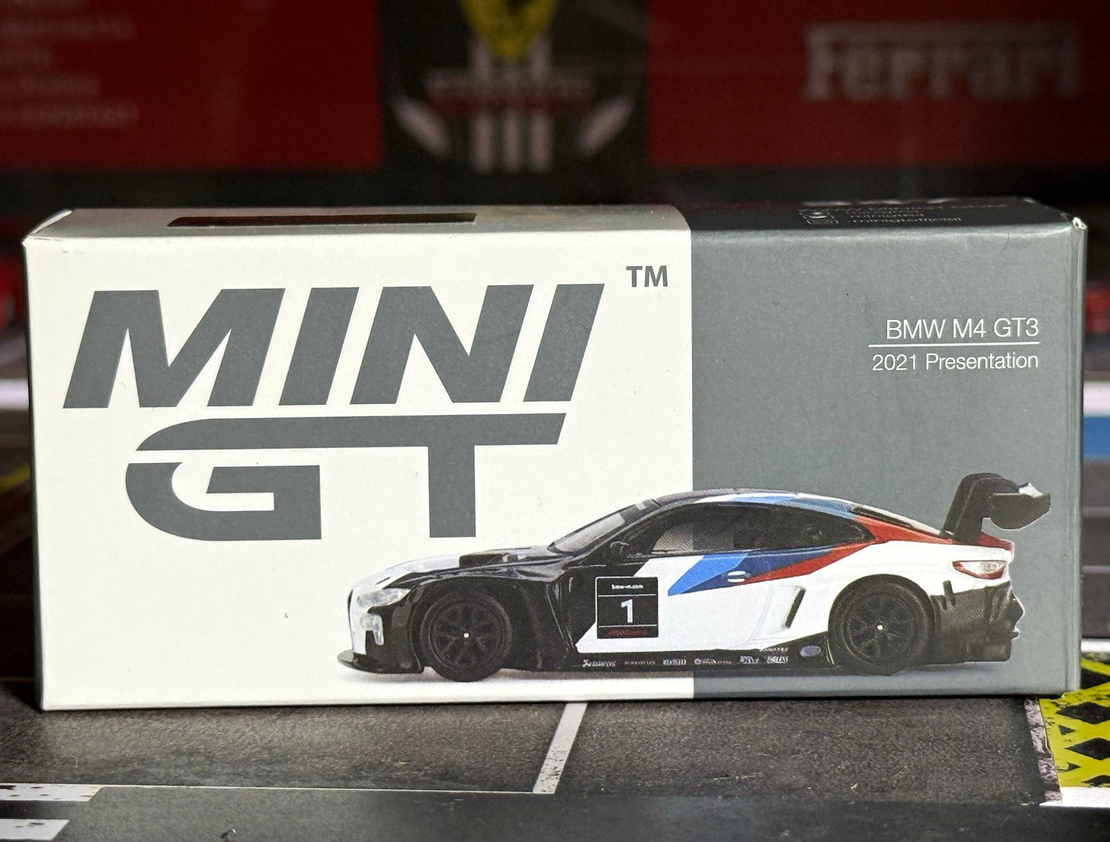 MINI GT 1:64 BMW M4 GT3 2021 Presentation Diecast Model Car TSM Model