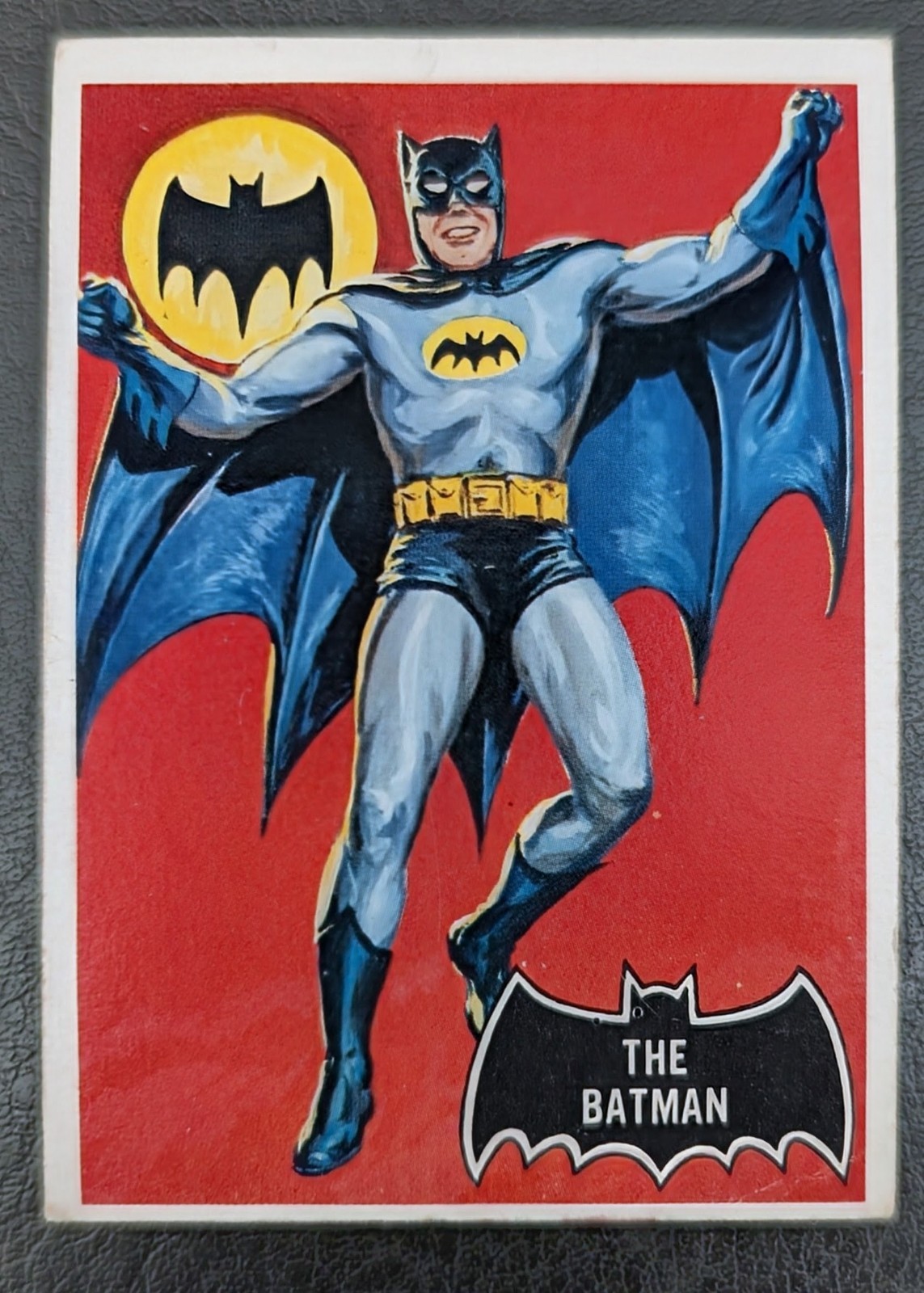 1966 Topps Batman #1 - Excellent Eye Appeal *READ*