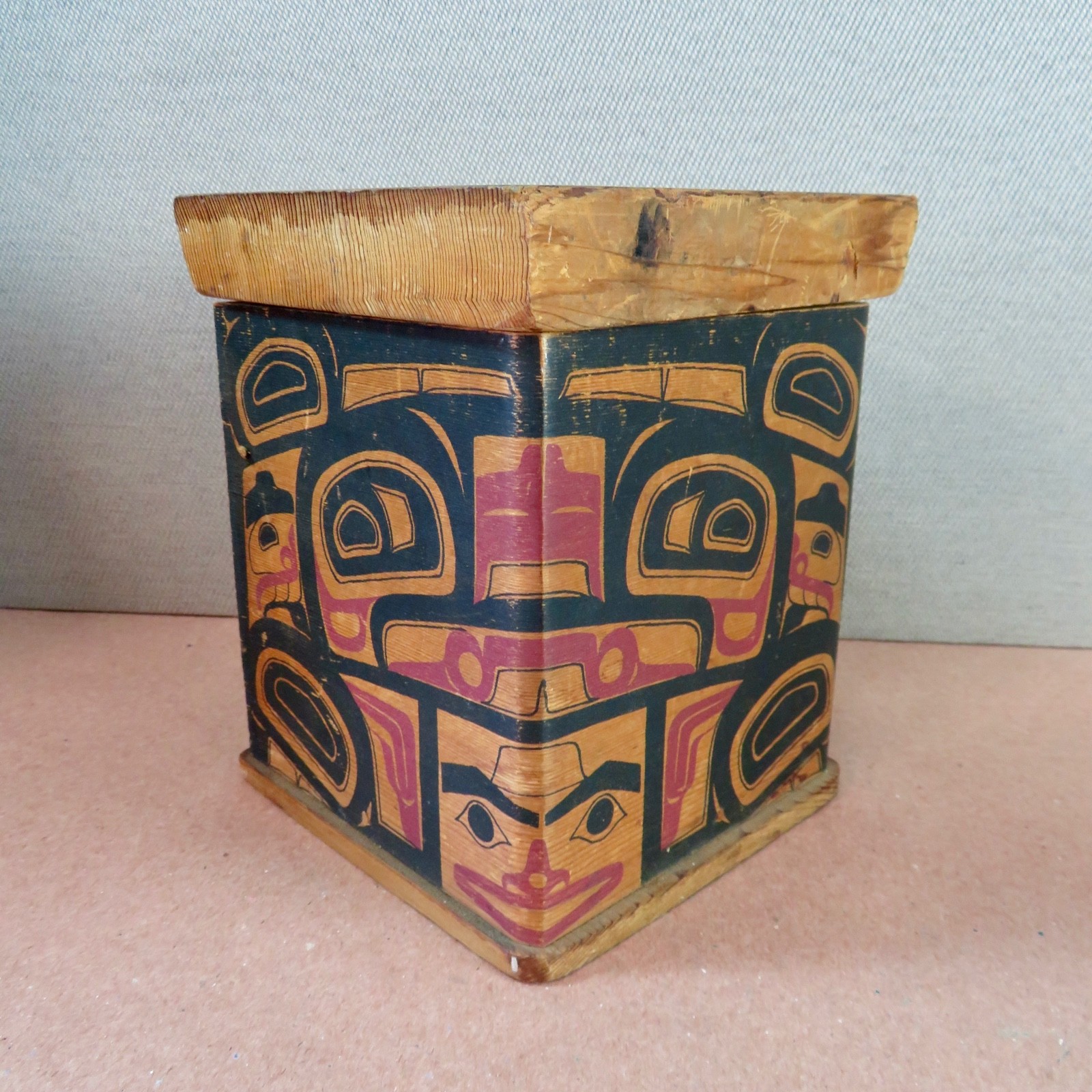 Vintage Pacific Northwest Coast Painted Cedar Bentwood Box – True Kerfed