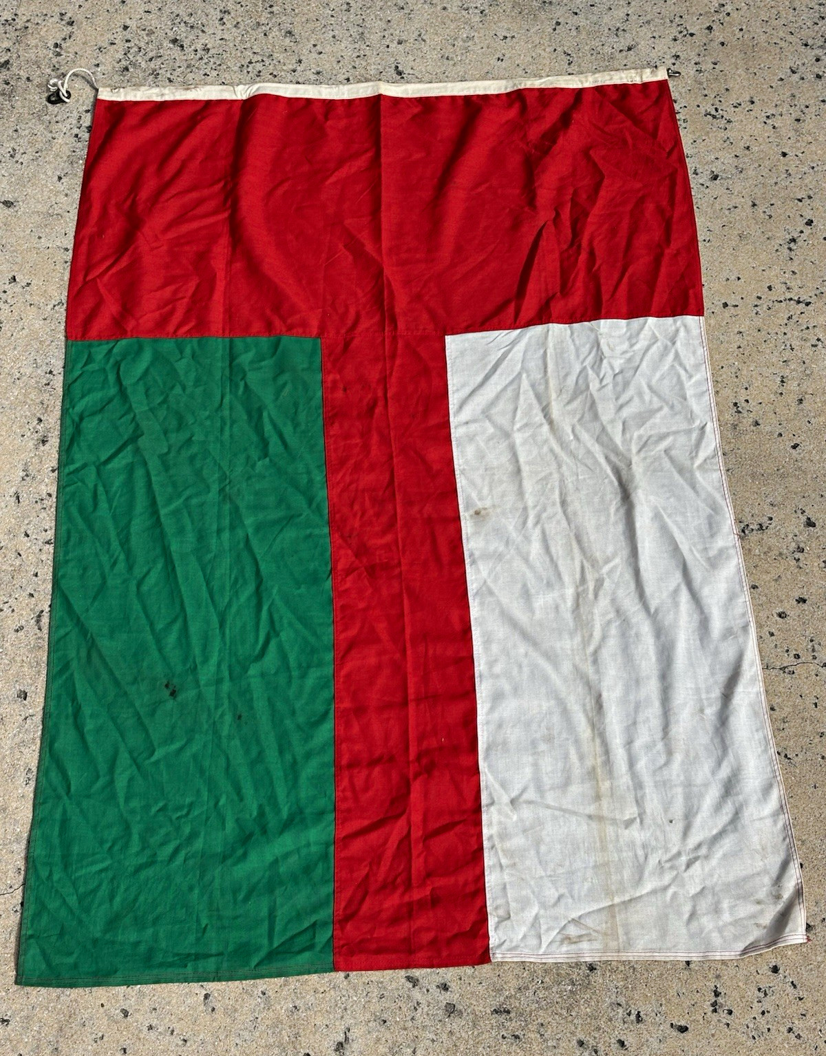 Vintage Red Green White International Country Flag Cloth w/ Grommets Rope Ties