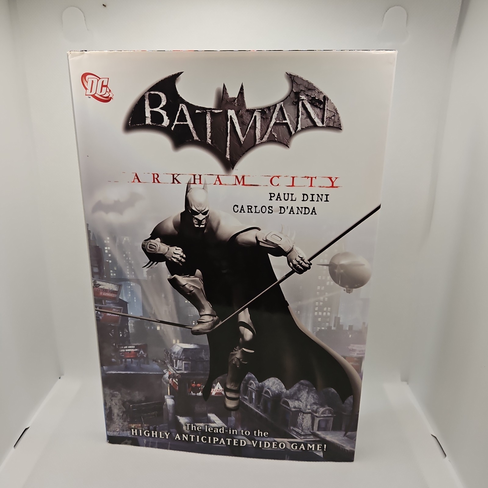 Batman: Arkham City (DC Comics December 2011) -Free Shipping