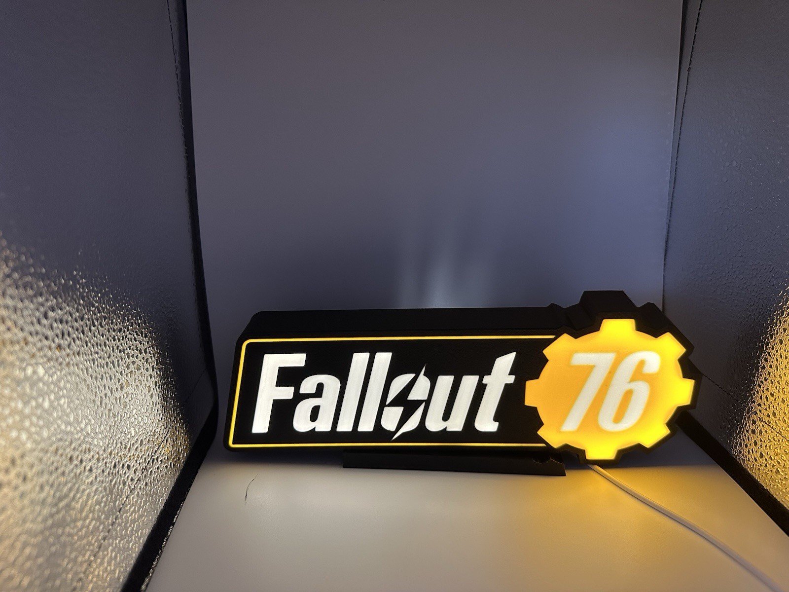 Fallout76 LED Lightbox – Handmade Fallout Display