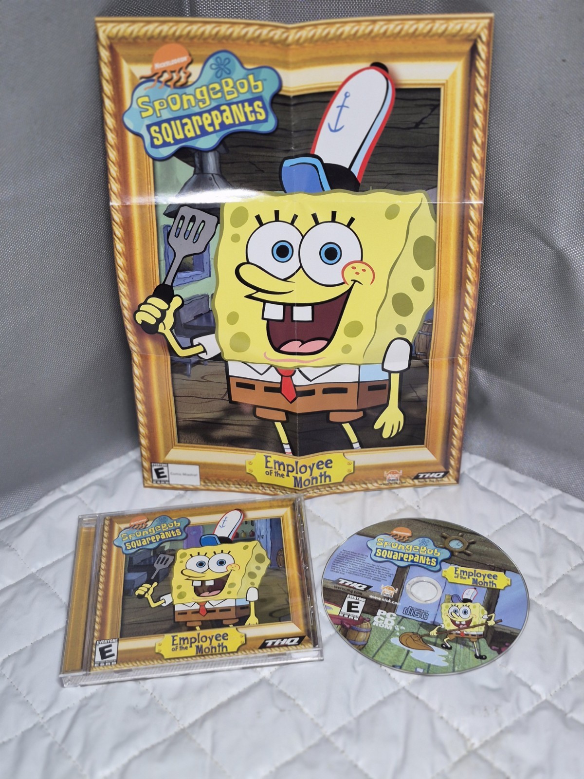 Nickelodeon SpongeBob SquarePants Employee Of The Month PC W/ Poster 2002 THQ