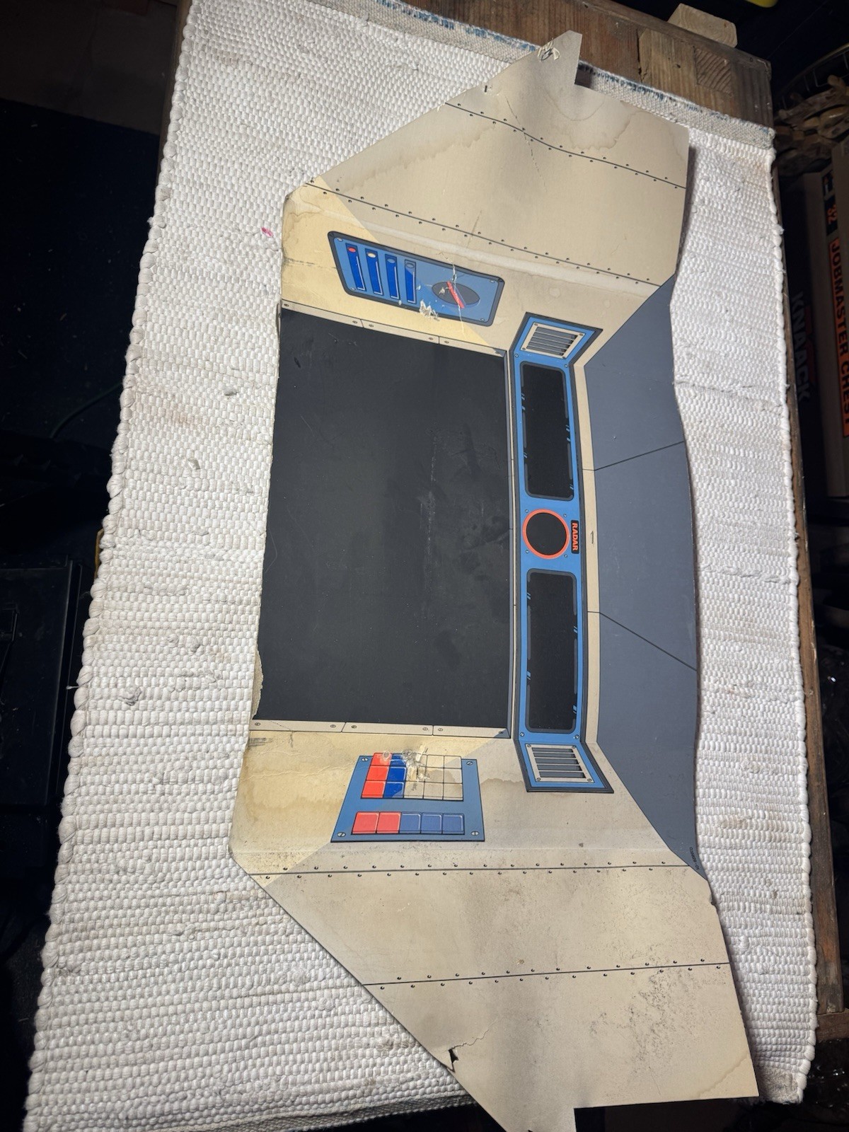 BATTLEZONE BACKGROUND CARDBOARD CUT OUT