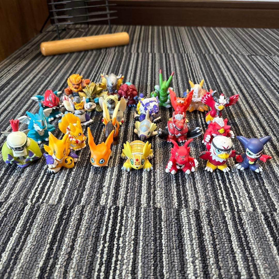Bandai Digimon Finger Puppets 26 Piece Set Wrist Figures Collectible