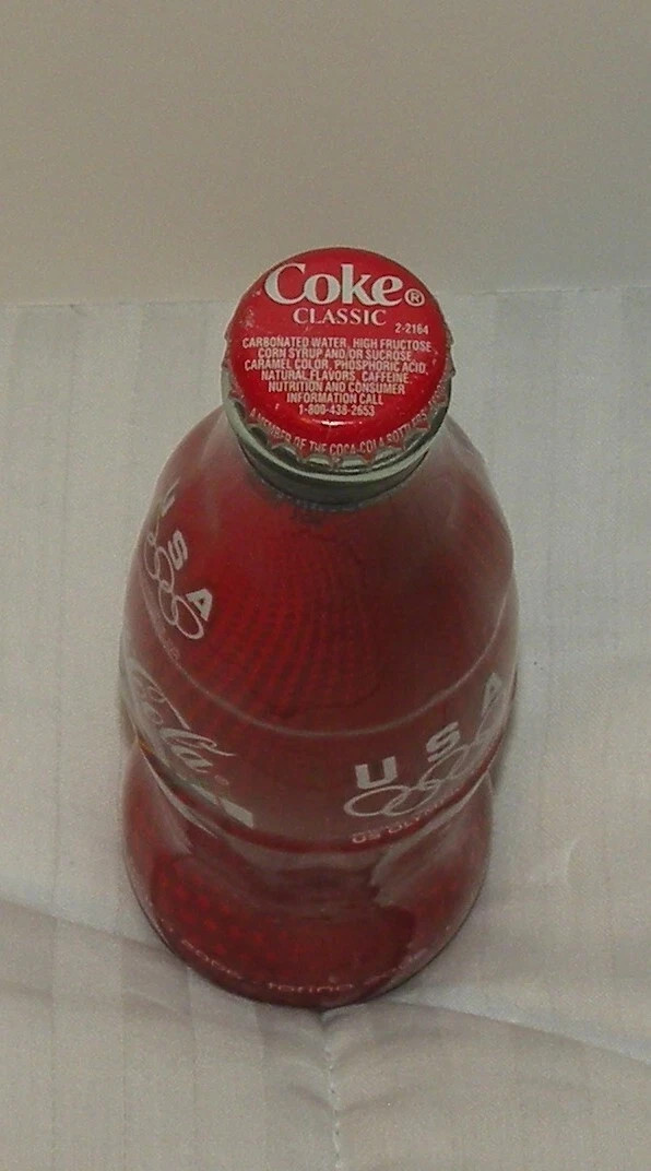 COCA COLA  USA OLYMPIC TEAM 2006 TORINO WRAPPED FULL COMMEMORATIVE BOTTLE
