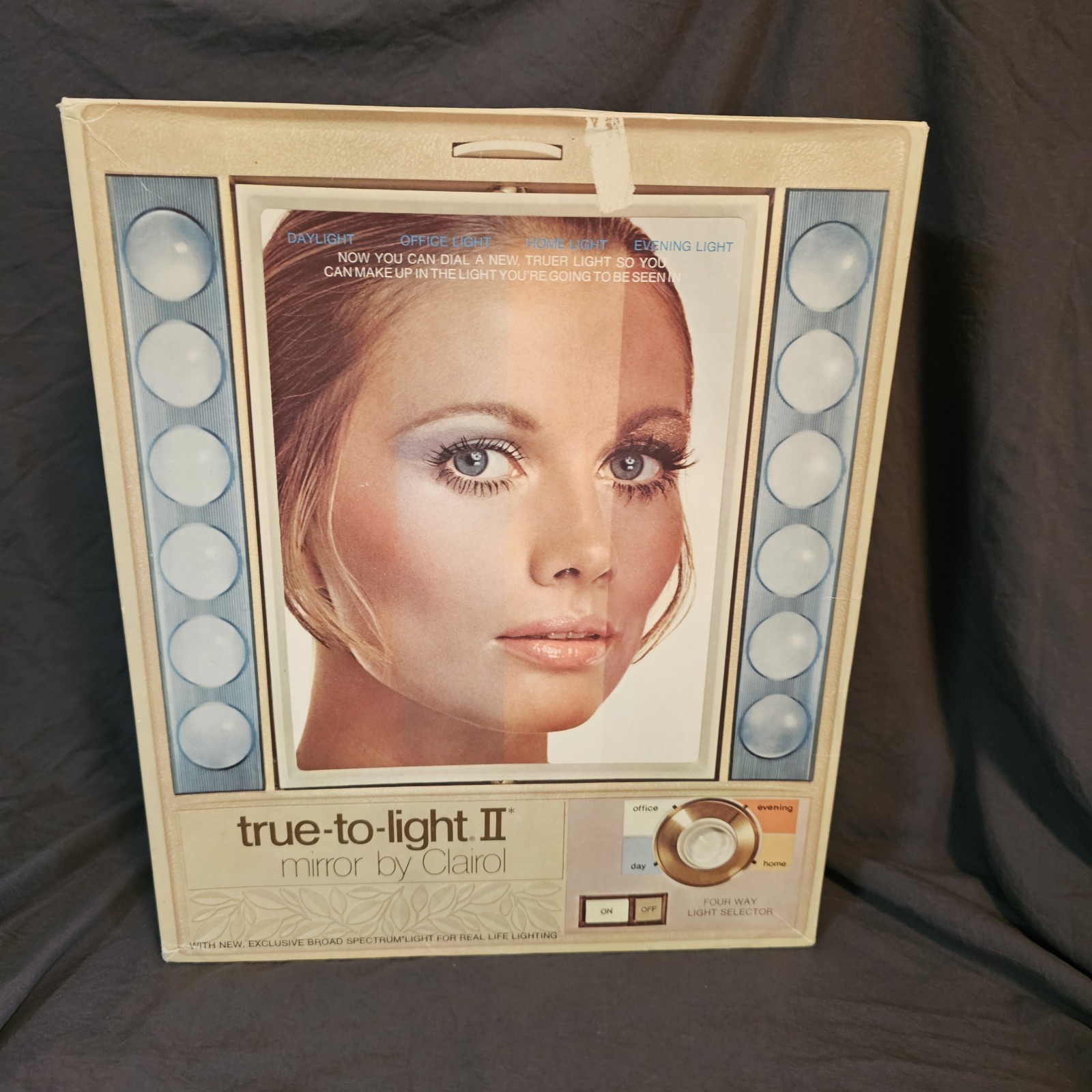 Clairol True-To-Light II LM-2 Makeup Mirror 4-Setting Lights Magnifying Tested